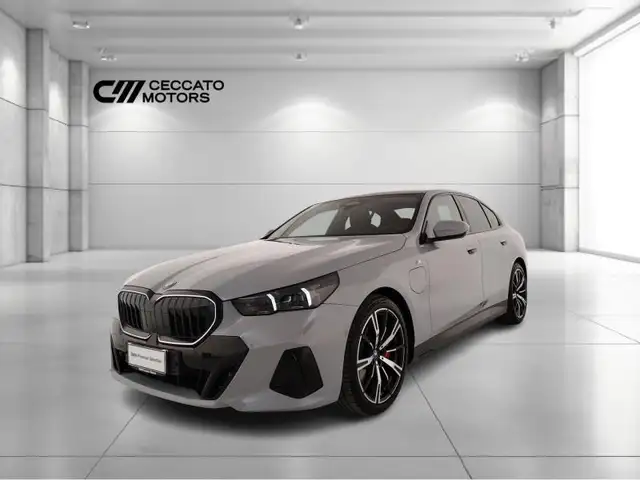 BMW 550 e xdrive MSport Pro auto