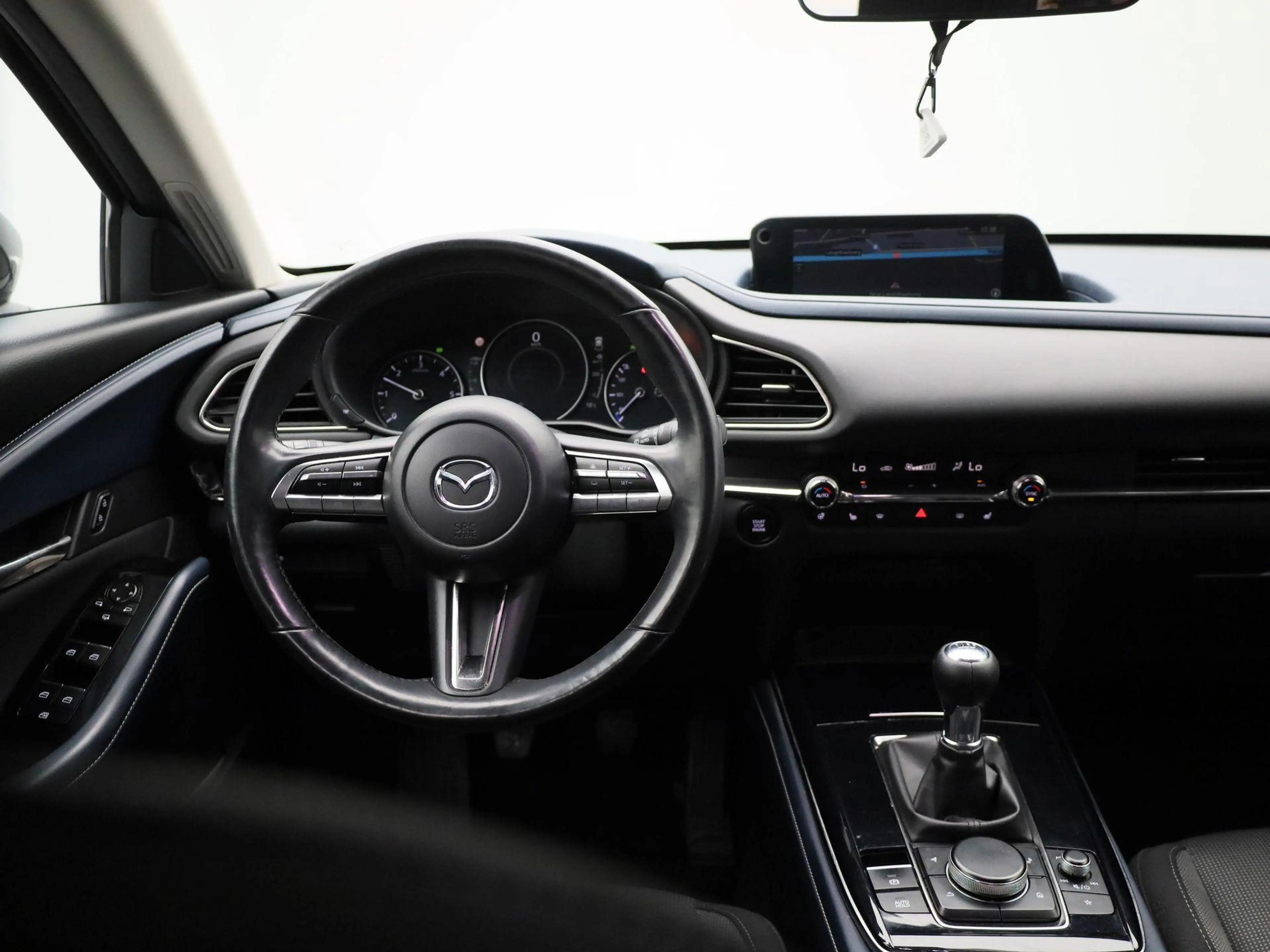 Mazda CX-30 1.8 Skyactiv-D 85kW Skydrive 360° Camera | HUD | Z — photo 8
