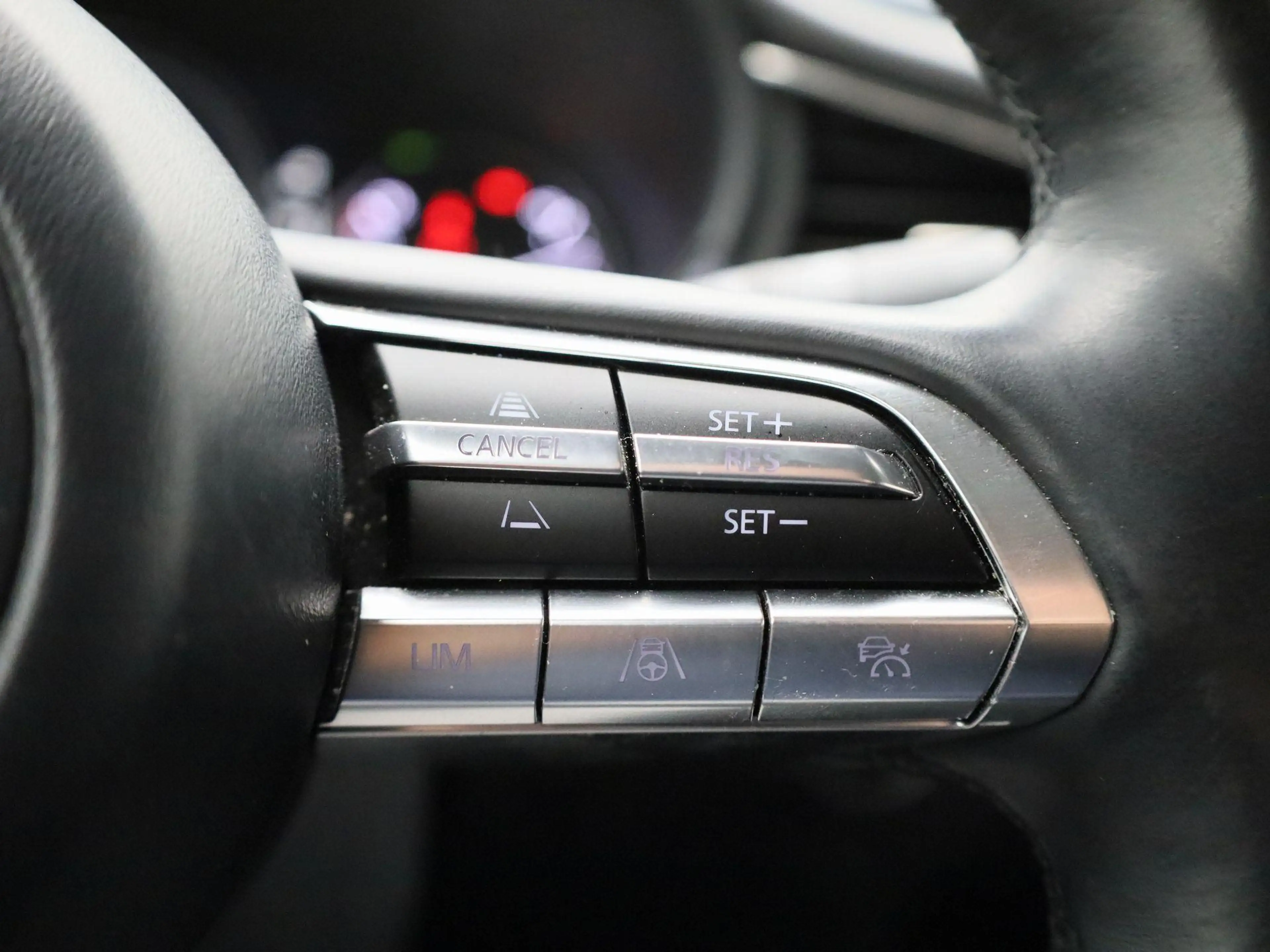 Mazda CX-30 1.8 Skyactiv-D 85kW Skydrive 360° Camera | HUD | Z — photo 28