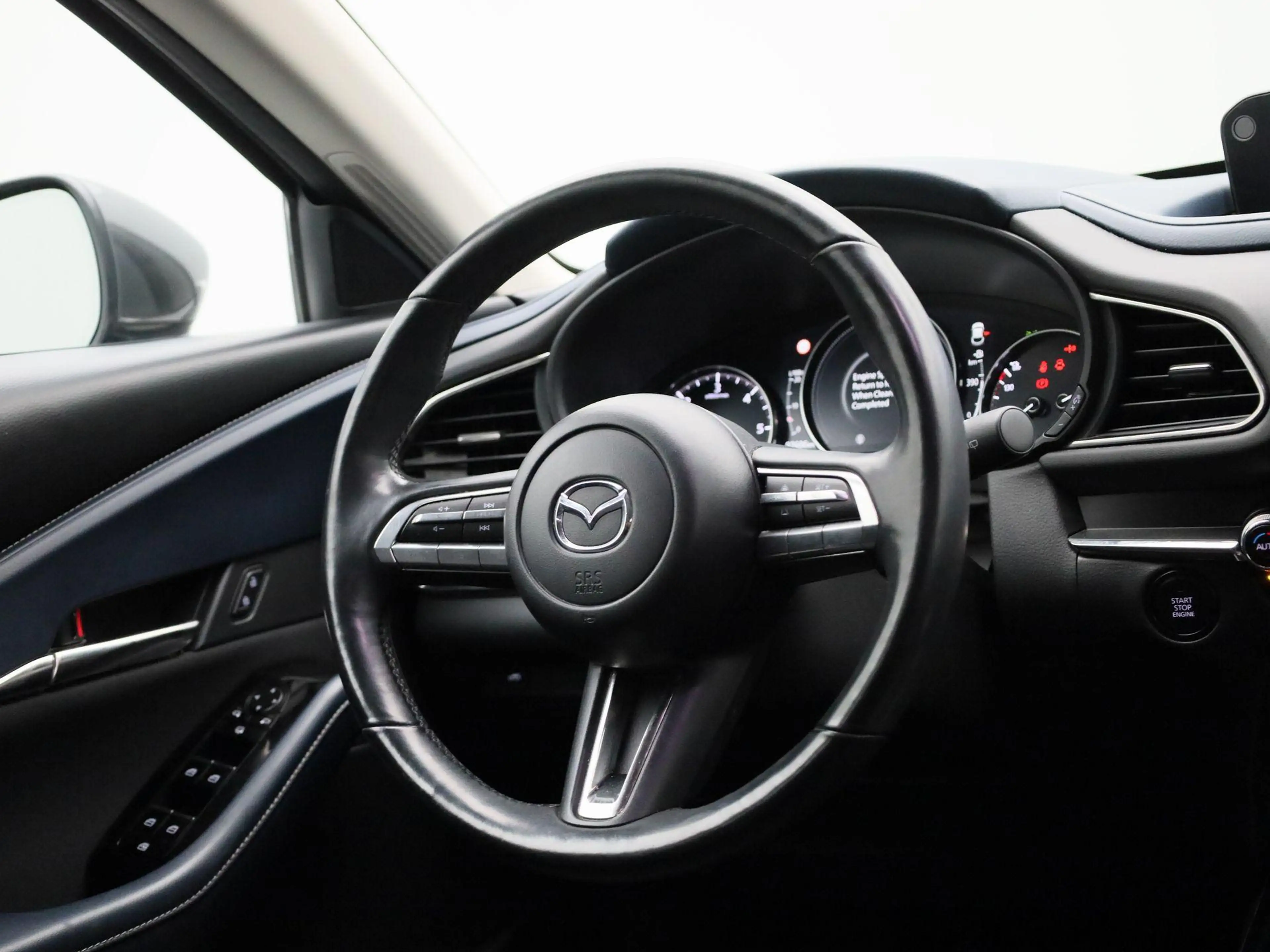 Mazda CX-30 1.8 Skyactiv-D 85kW Skydrive 360° Camera | HUD | Z — photo 38