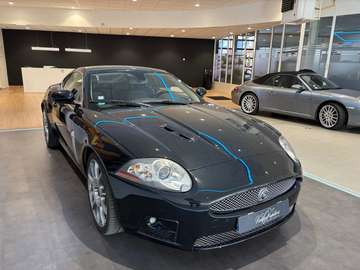XKR Coupé 4.2 - 416 A