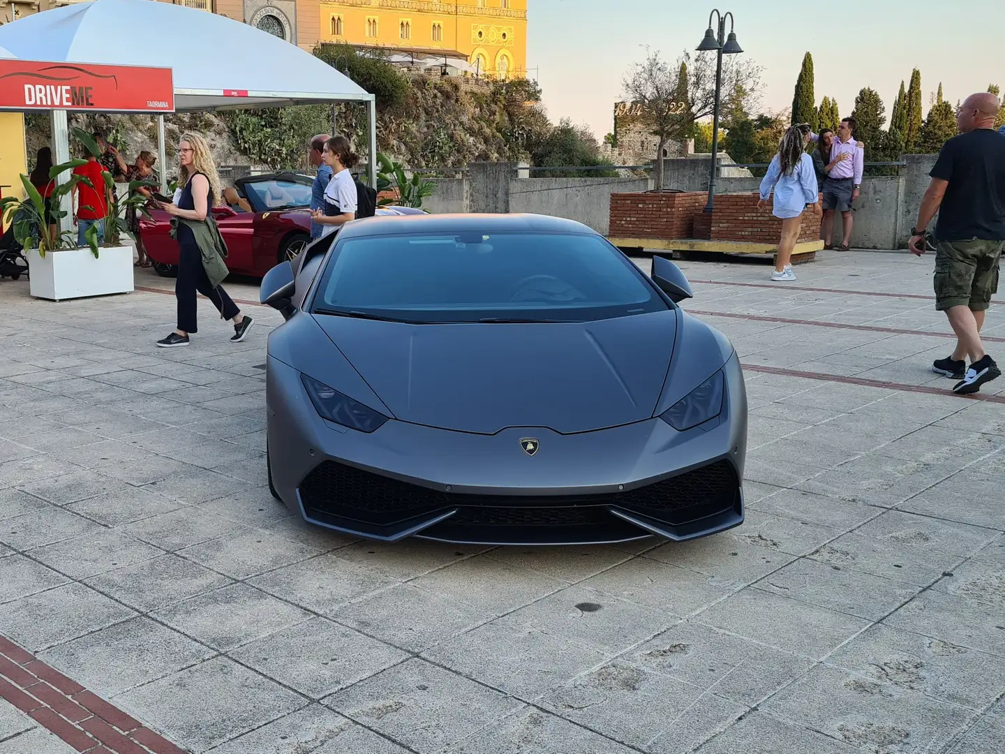 Lamborghini Huracán Huracan Coupe Huracan Coupe 5.2 610 awd Šedá - 1
