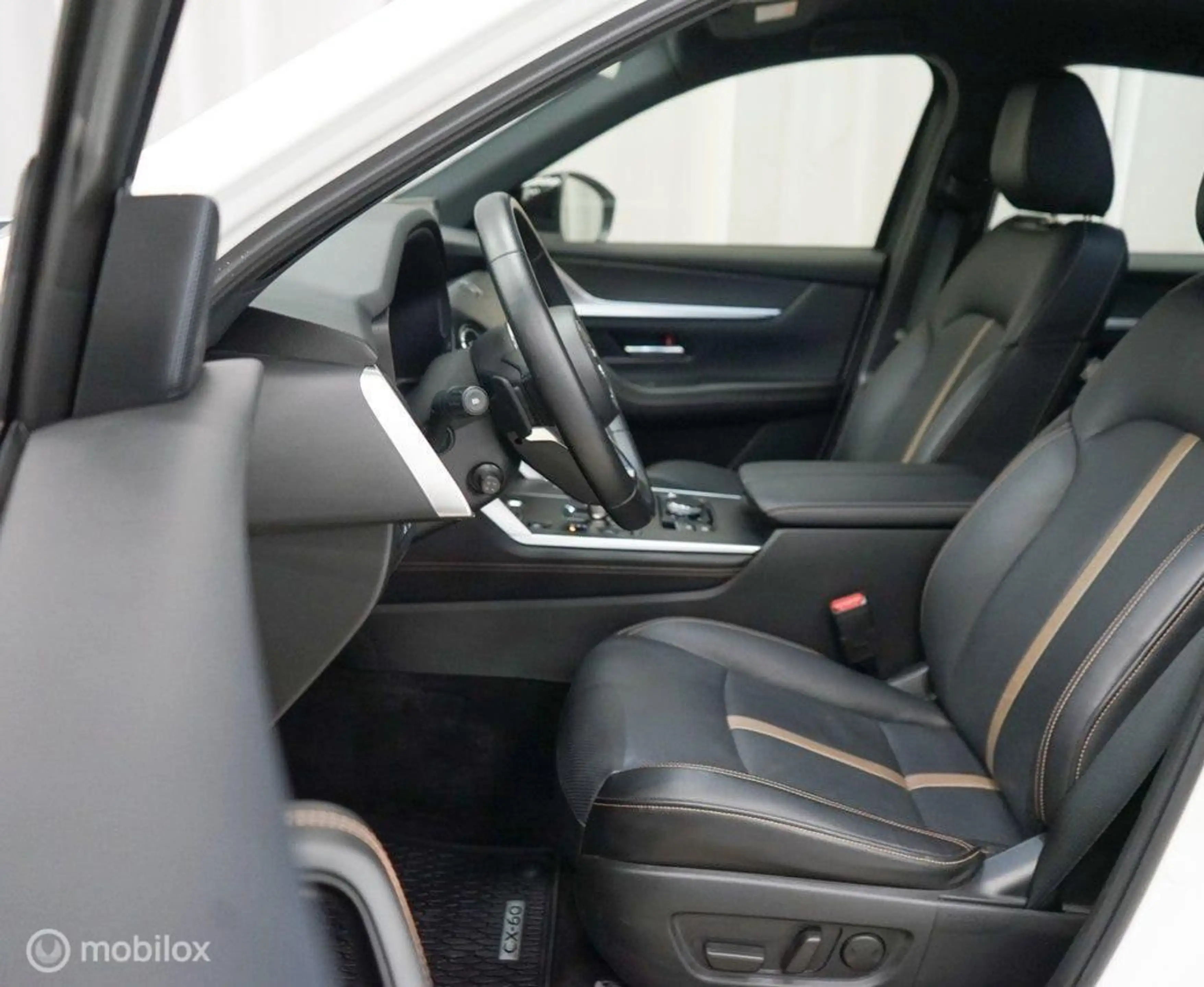 Mazda CX-60 2.5 e-SkyActiv PHEV Homura, trekhaak — photo 9