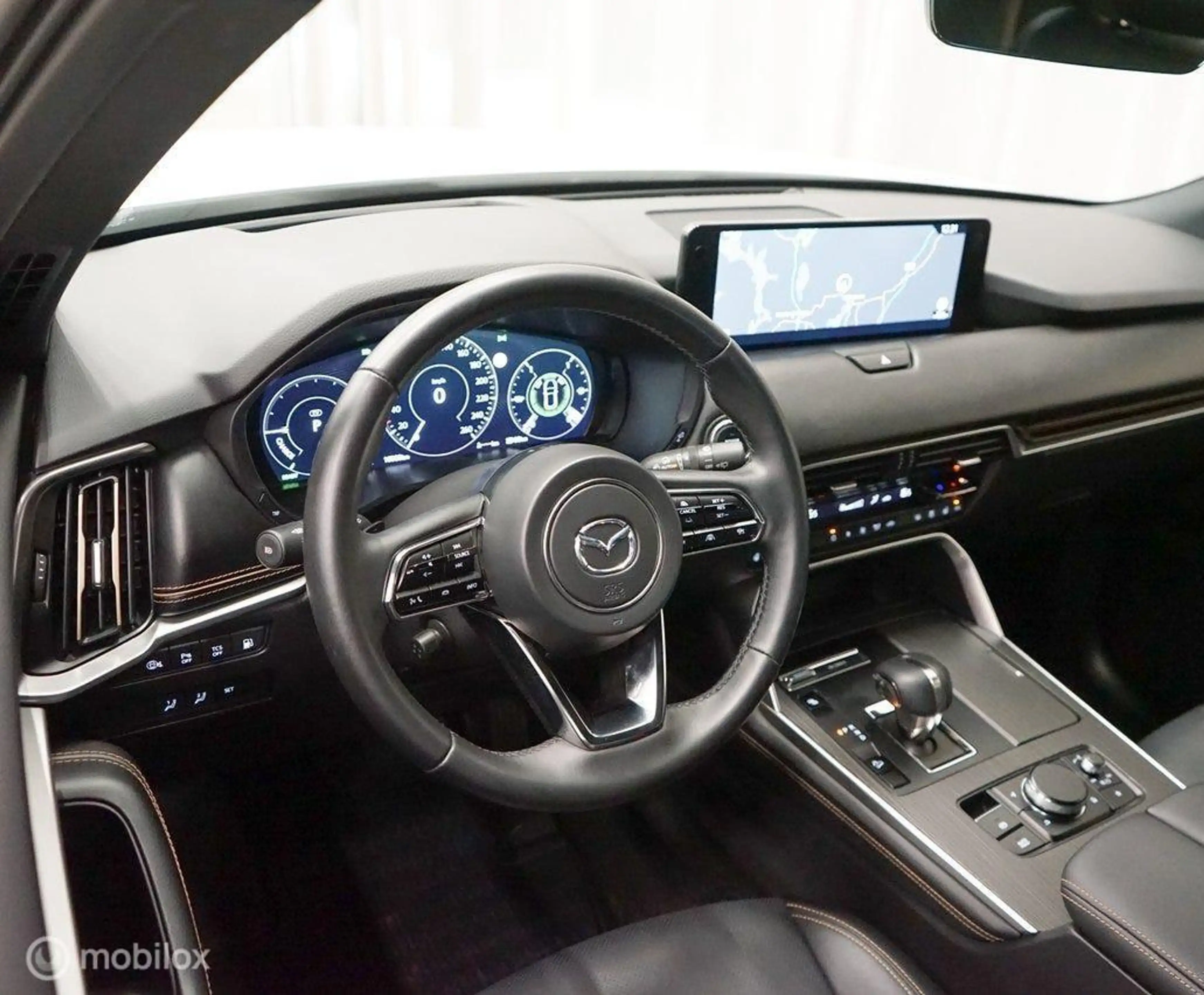 Mazda CX-60 2.5 e-SkyActiv PHEV Homura, trekhaak — photo 2