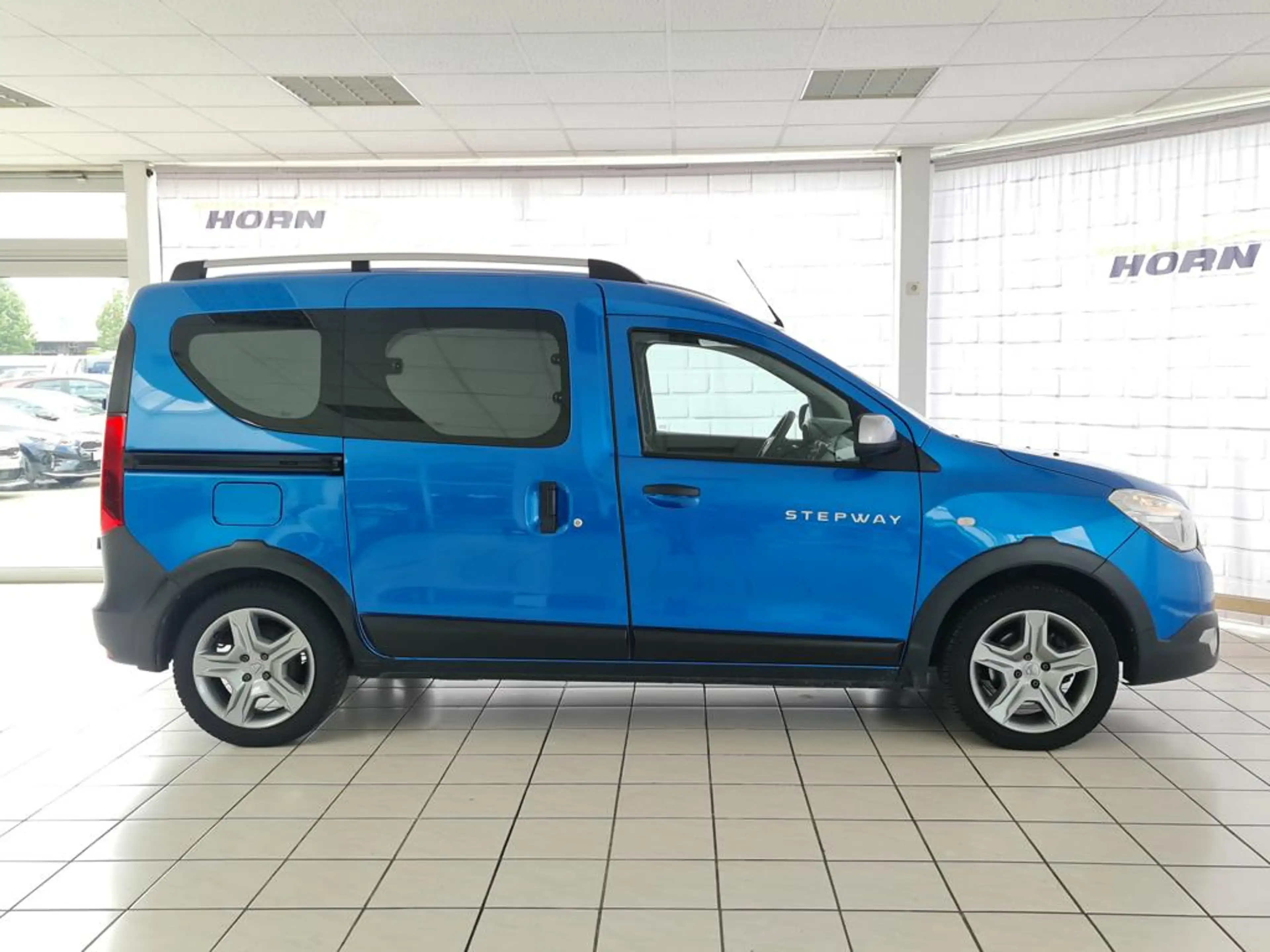 Dacia Dokker Stepway Plus — photo 6