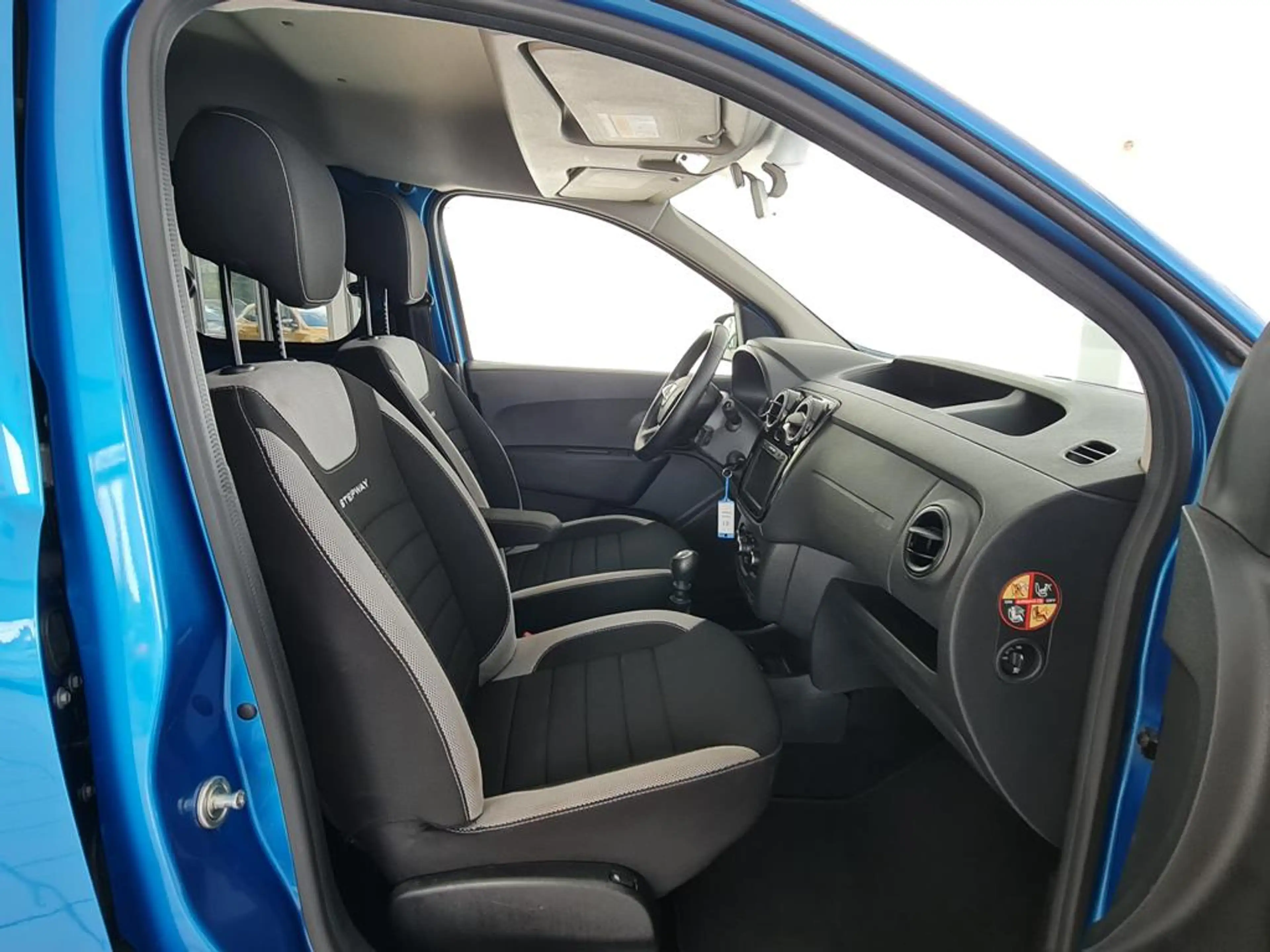 Dacia Dokker Stepway Plus — photo 13