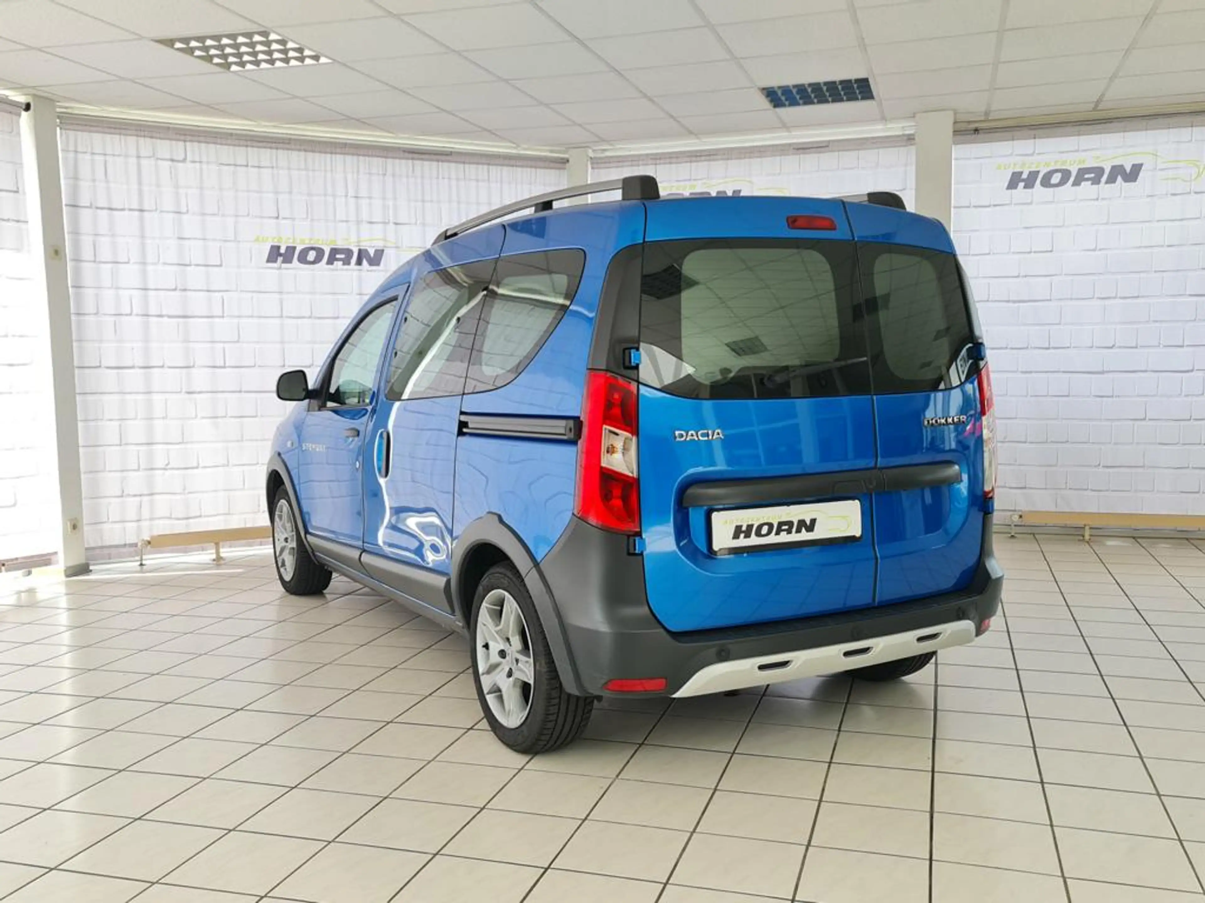 Dacia Dokker Stepway Plus — photo 10