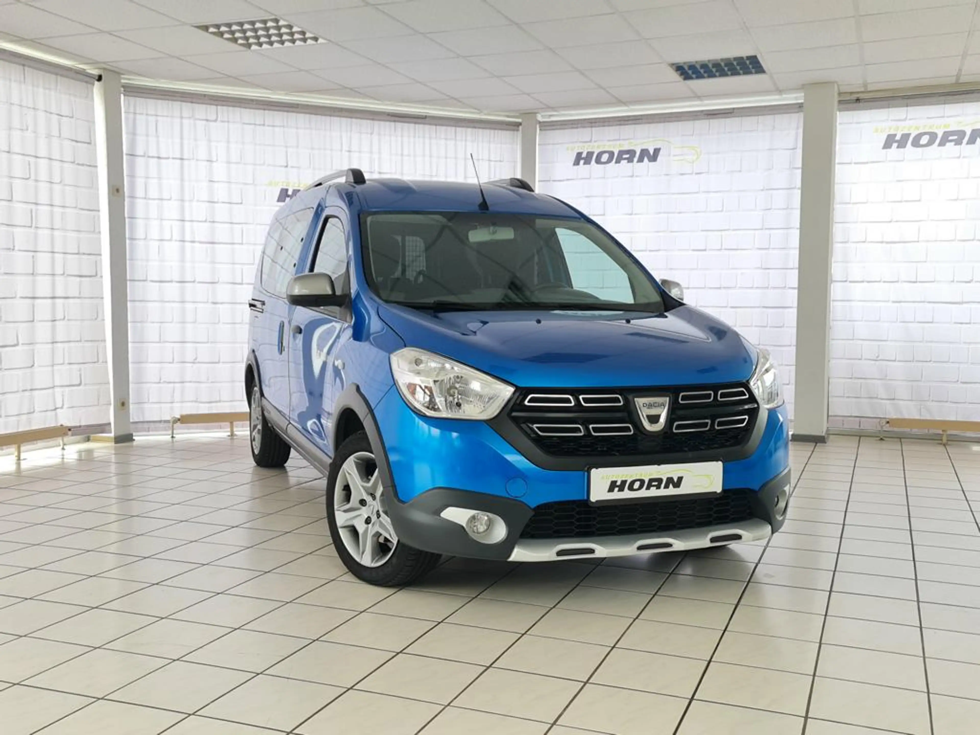 Dacia Dokker Stepway Plus — photo 3