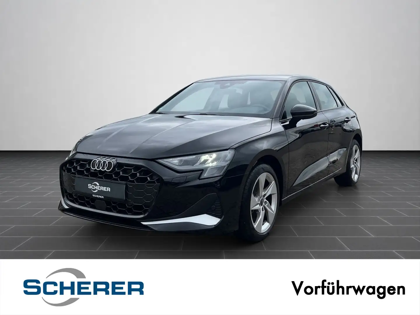 Audi A3 advanced 30 TDI 85 kW Schwarz - 1