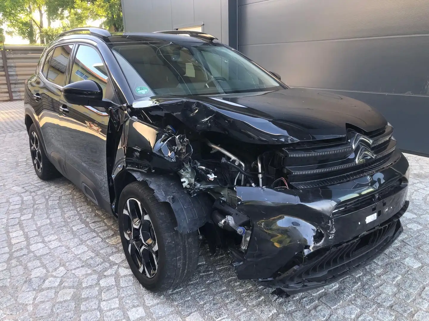 Citroen C5 Aircross Shine Frontunfall Noir - 2