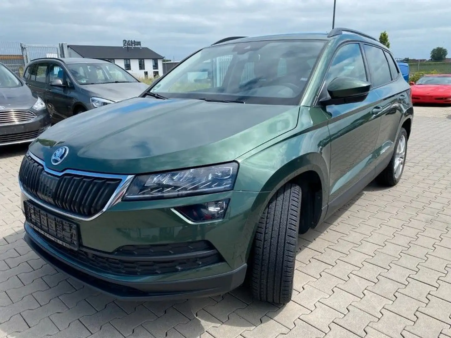 Skoda Karoq 1.6 TDI ACT Style Grün - 1