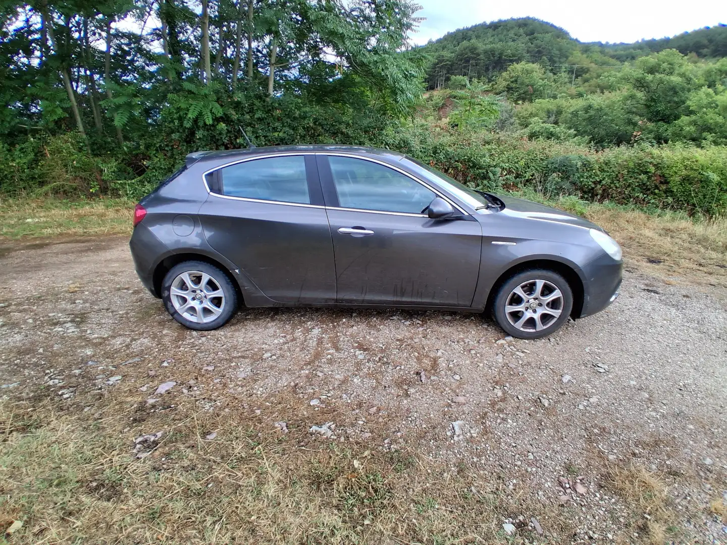 Alfa Romeo Giulietta Giulietta III 2010 1.6 jtdm(2) Grigio - 1