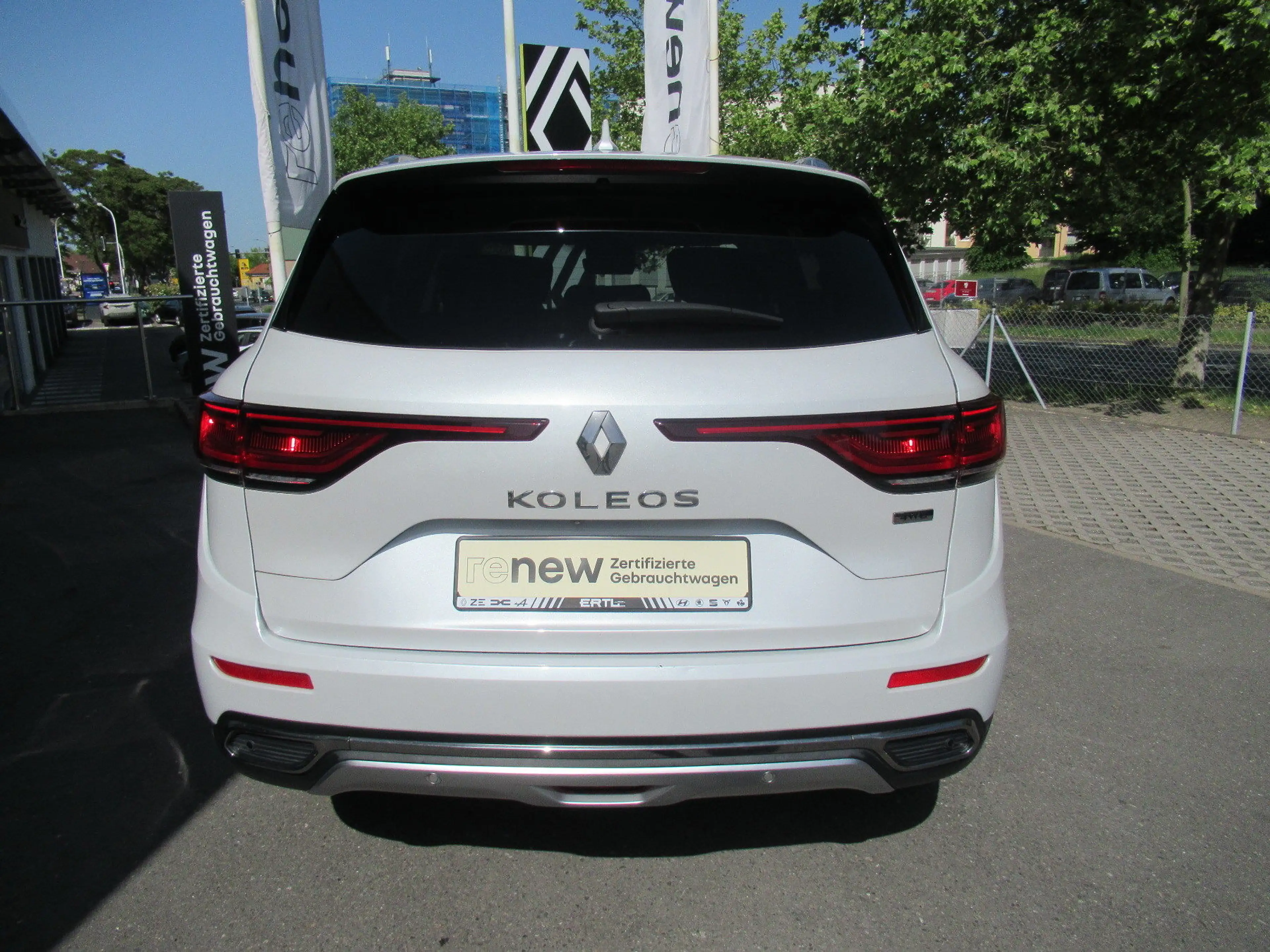 Renault Koleos INITIALE PARIS BLUE dCi 185 4WD Automatik — photo 14