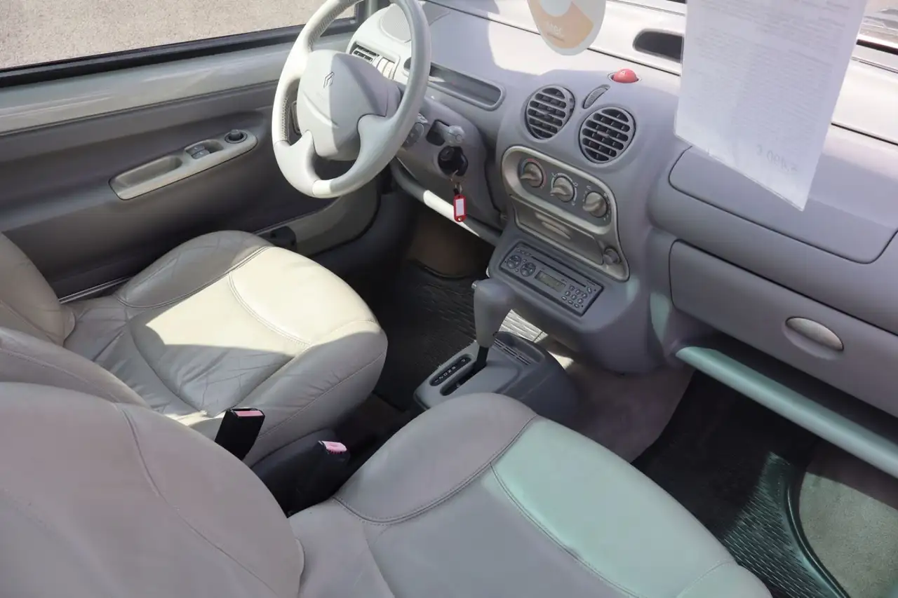 Renault Twingo Initiale*Automatik*Panor*Leder*Tüv7.27, foto 8