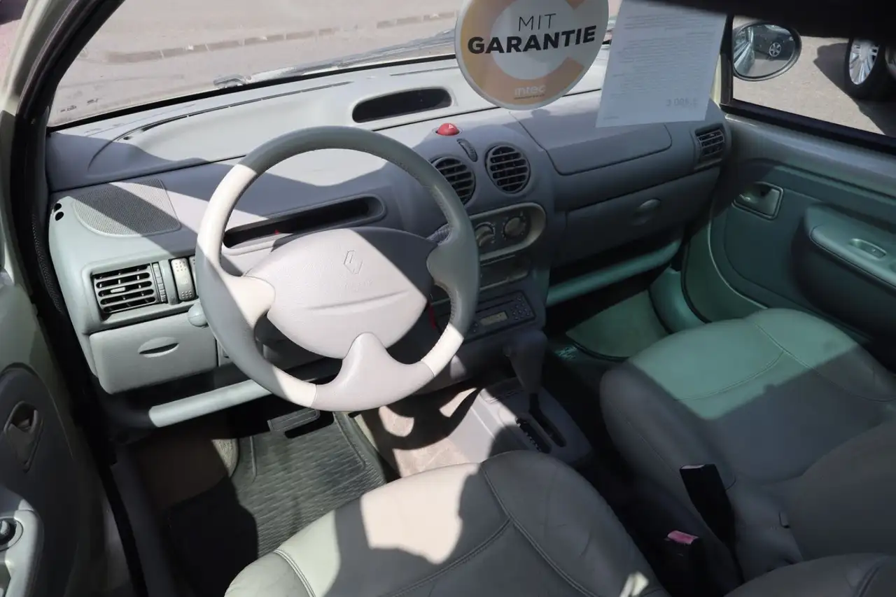 Renault Twingo Initiale*Automatik*Panor*Leder*Tüv7.27, foto 10