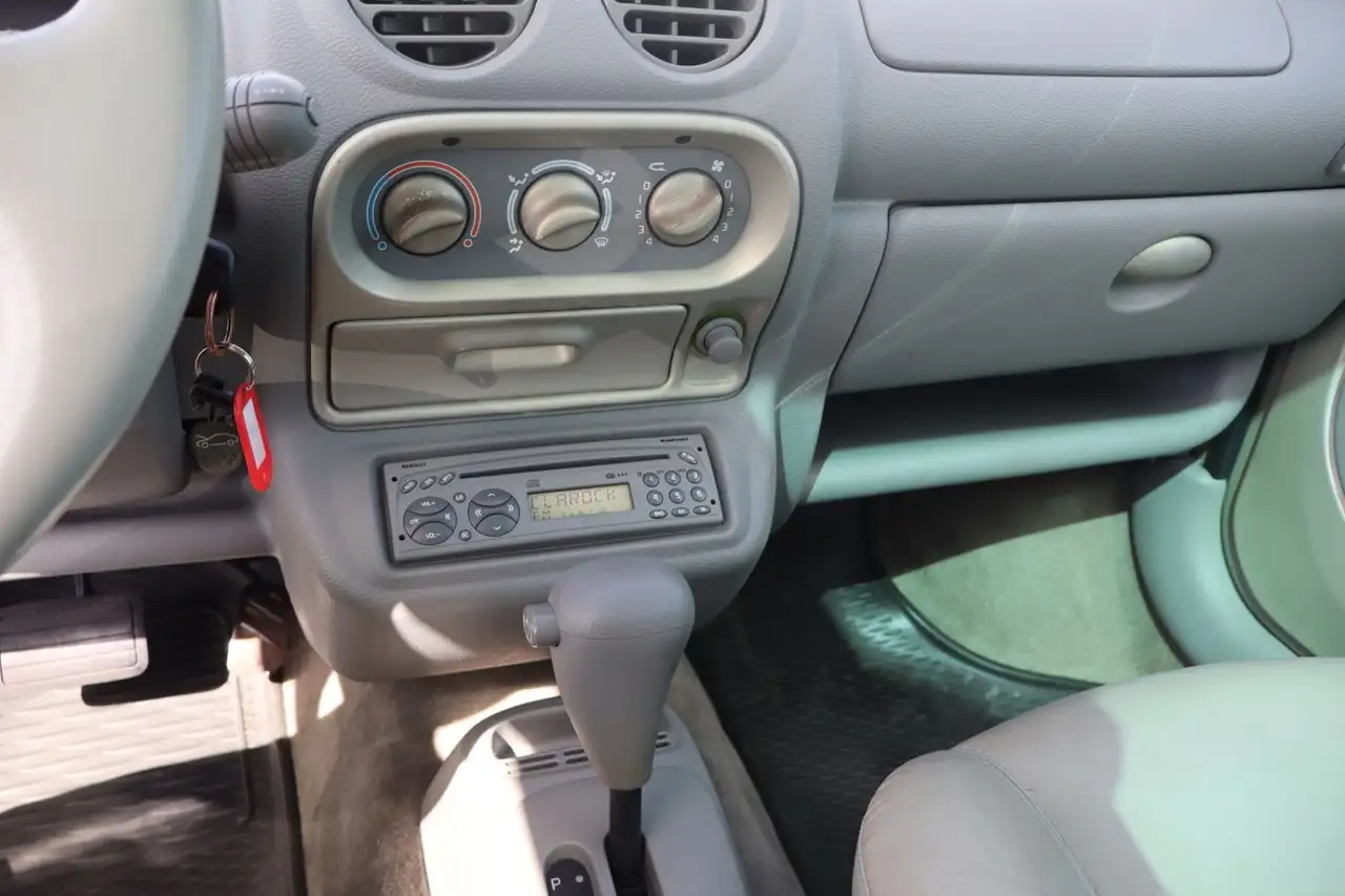Renault Twingo Initiale*Automatik*Panor*Leder*Tüv7.27, foto 11