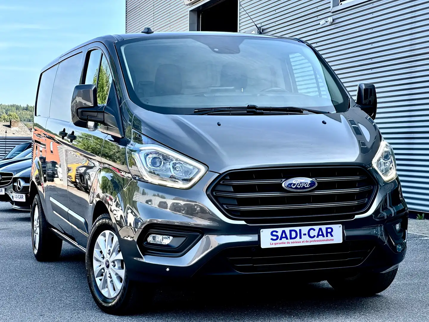 Ford Transit Custom 2.0 TDCi 170cv L2H1 Limited - 1