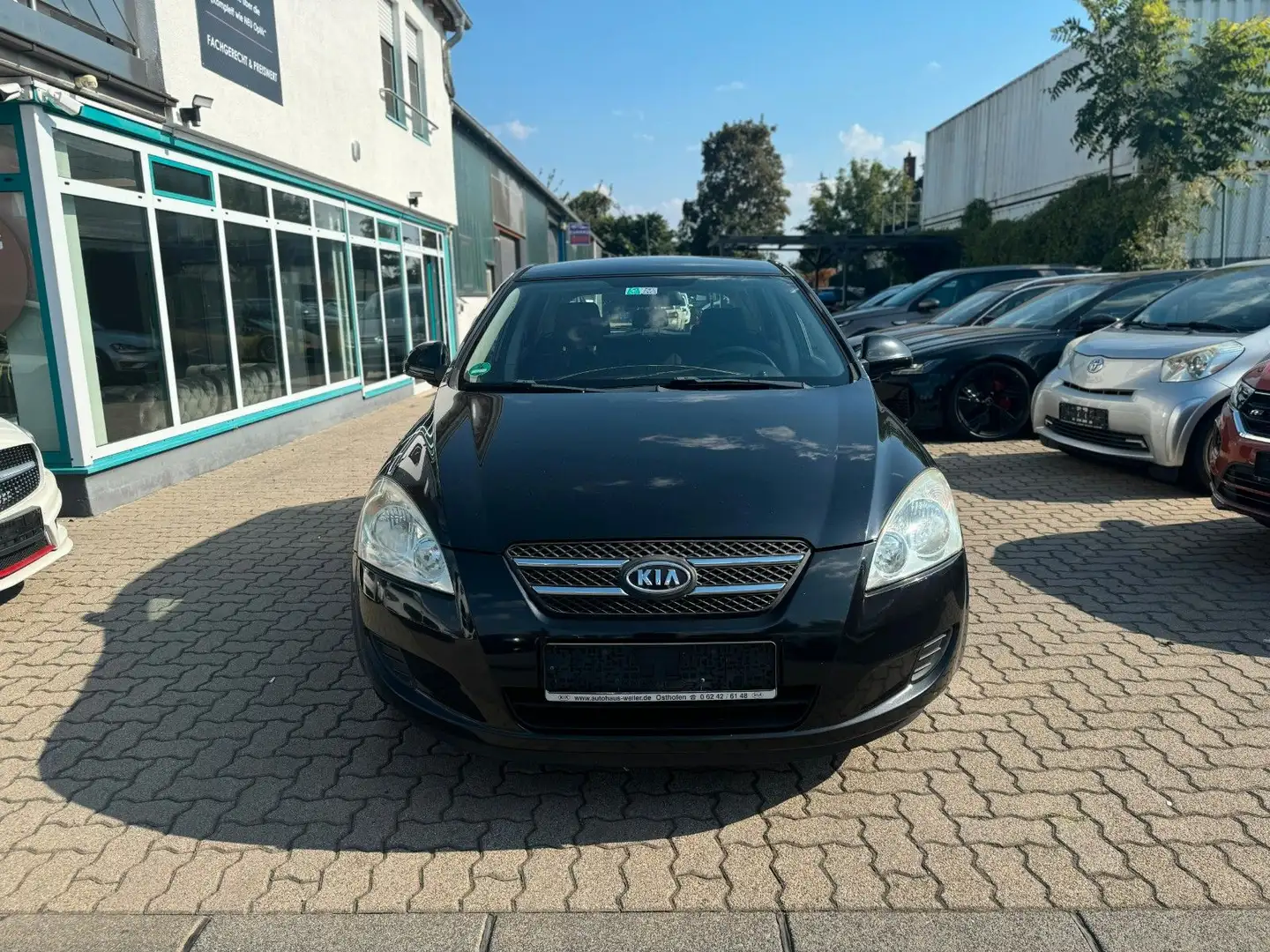 Kia Ceed / cee'd 1.6 CRDi 90PS EX*KLIMA*1.HAND*MULTI Schwarz - 2