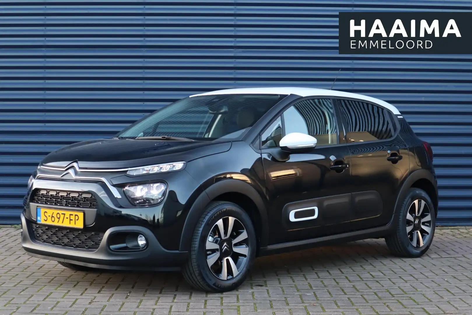 Citroen C3 1.2 PureTech 82pk Feel Edition | Navigatie | Apple Zwart - 1
