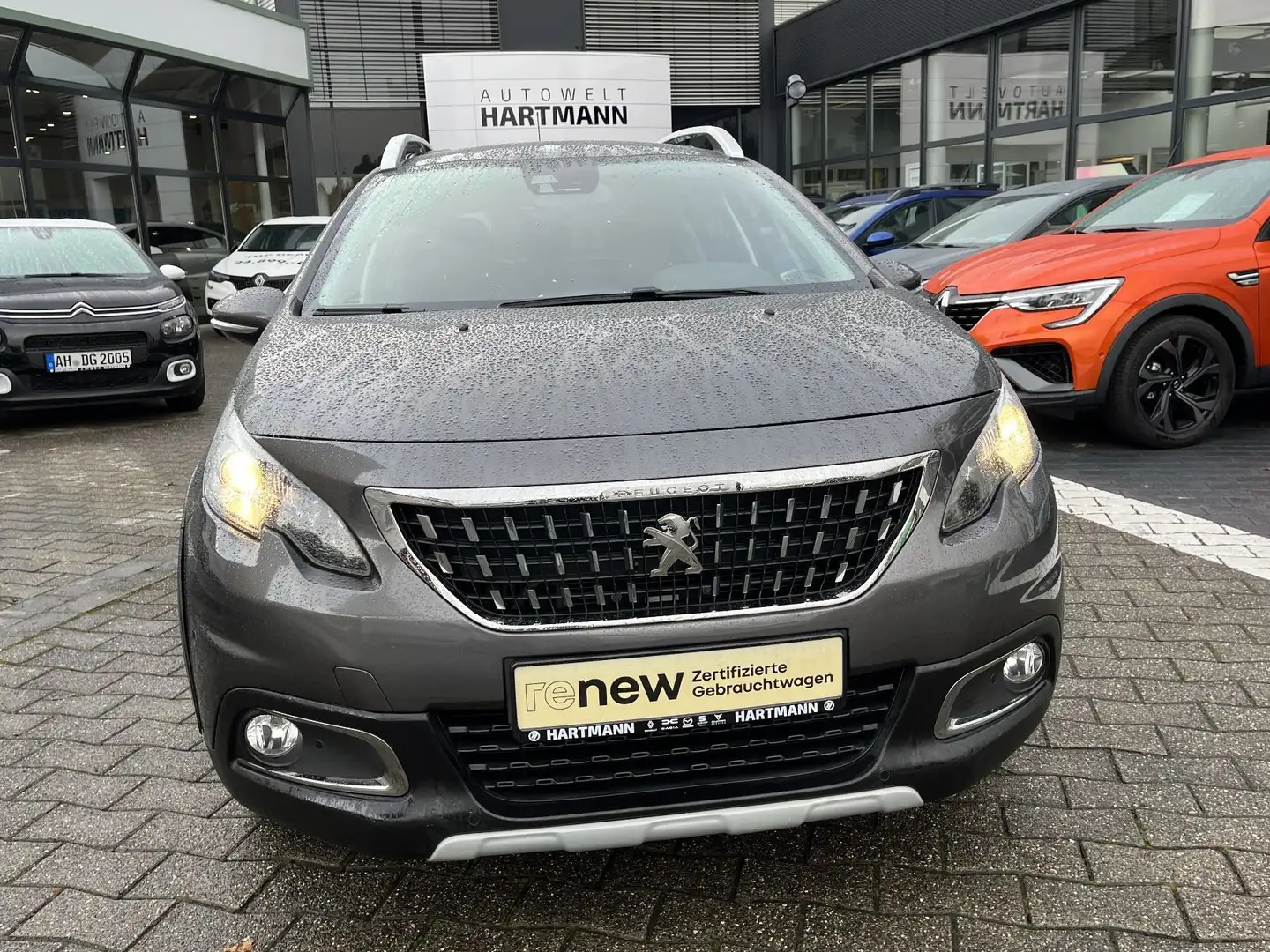 Peugeot 3008 1.2 PureTech 130 Allure Sicht-Paket Grijs - 1