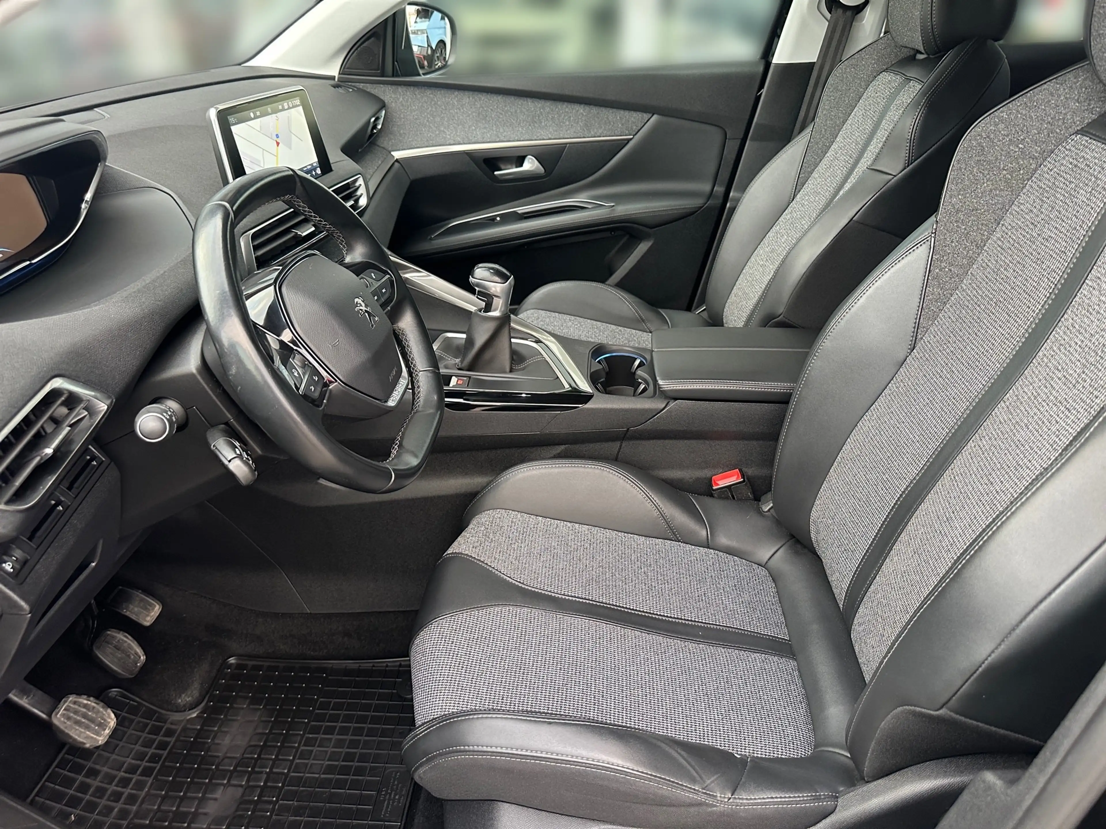 Peugeot 3008 3008 1,5 Blue HDi 130 Allure 360KAM+ASSIST+NAVI — photo 11