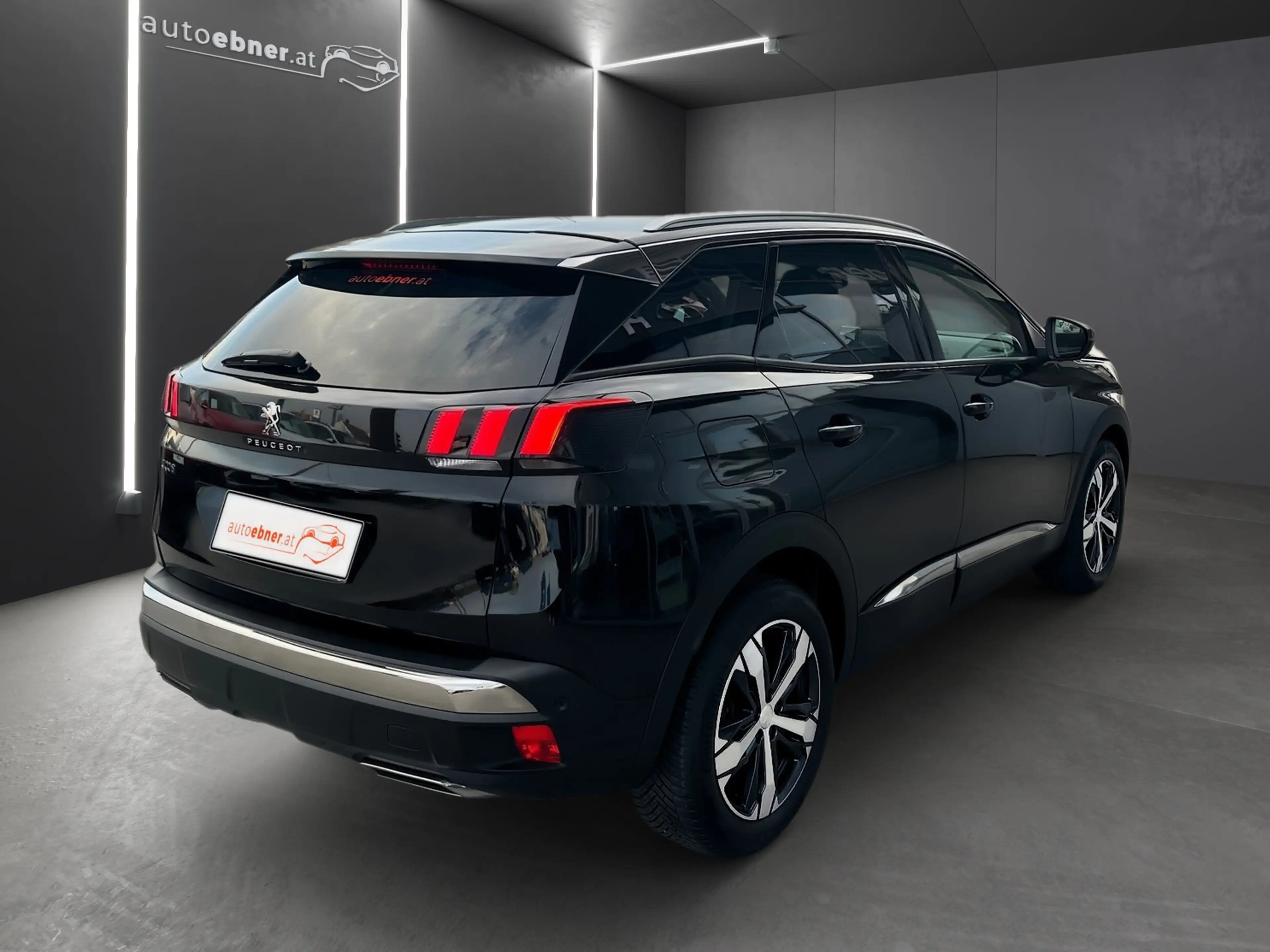 Peugeot 3008 3008 1,5 Blue HDi 130 Allure 360KAM+ASSIST+NAVI — photo 4