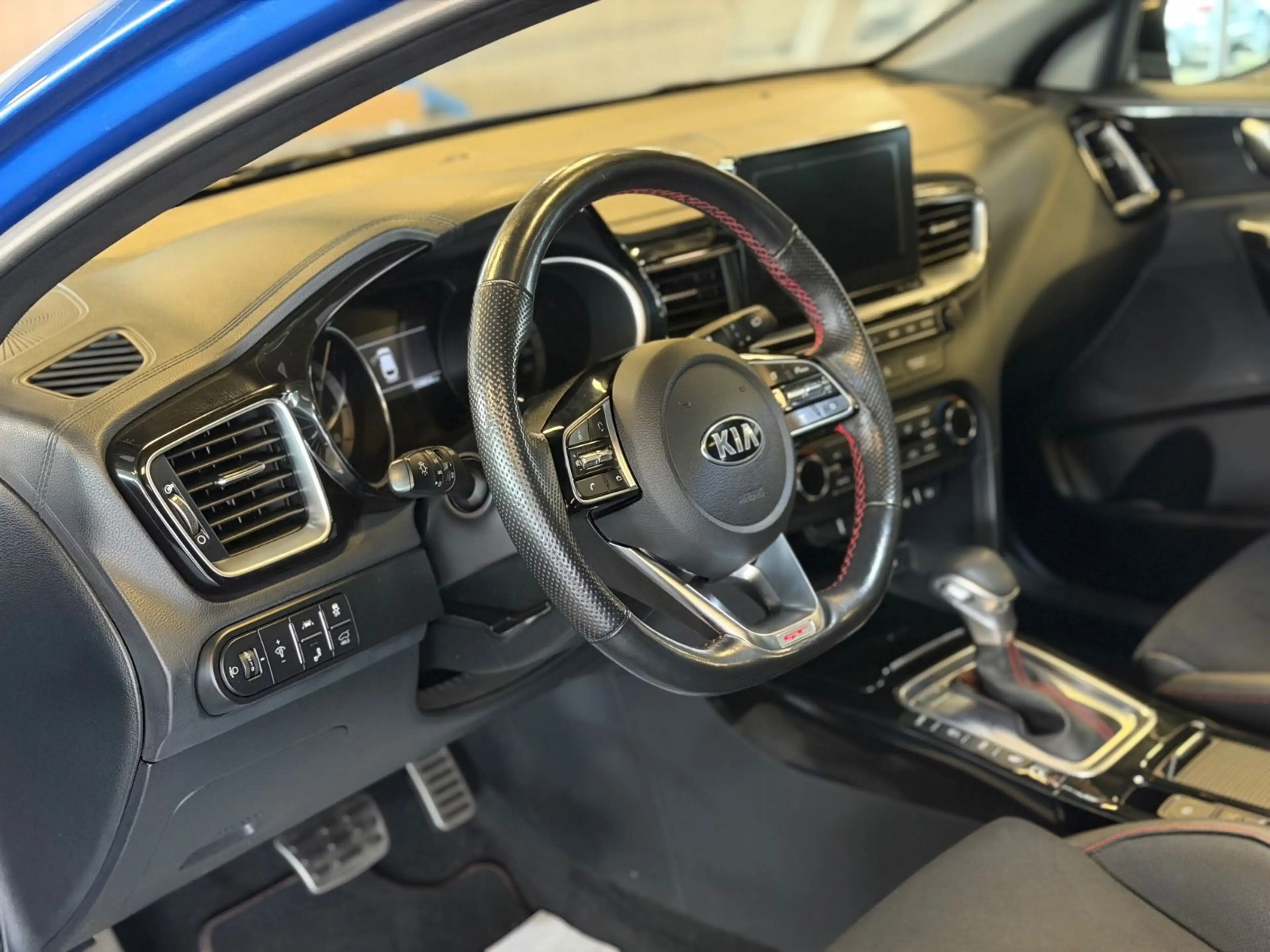 Kia ProCeed / pro_cee'd GT Sport |LED|SHZ|LKH|KAMERA|PANORAMA| — photo 11