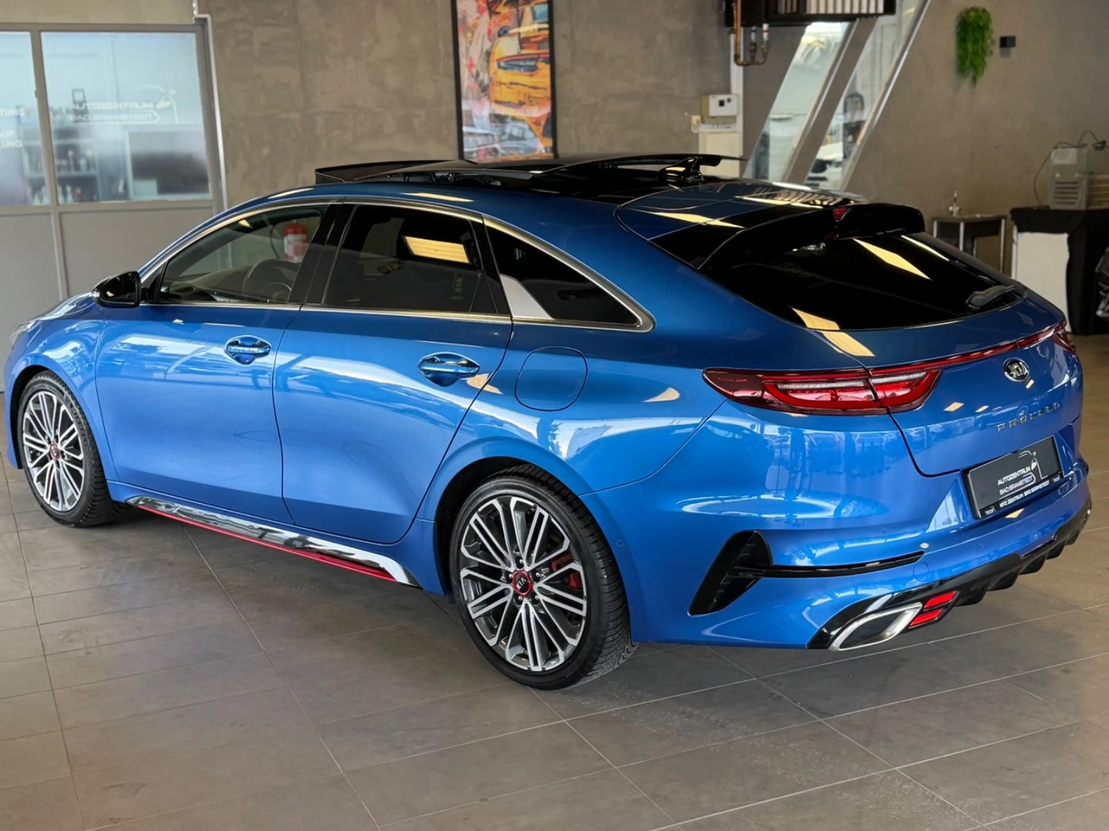 Kia ProCeed / pro_cee'd GT Sport |LED|SHZ|LKH|KAMERA|PANORAMA| — photo 4