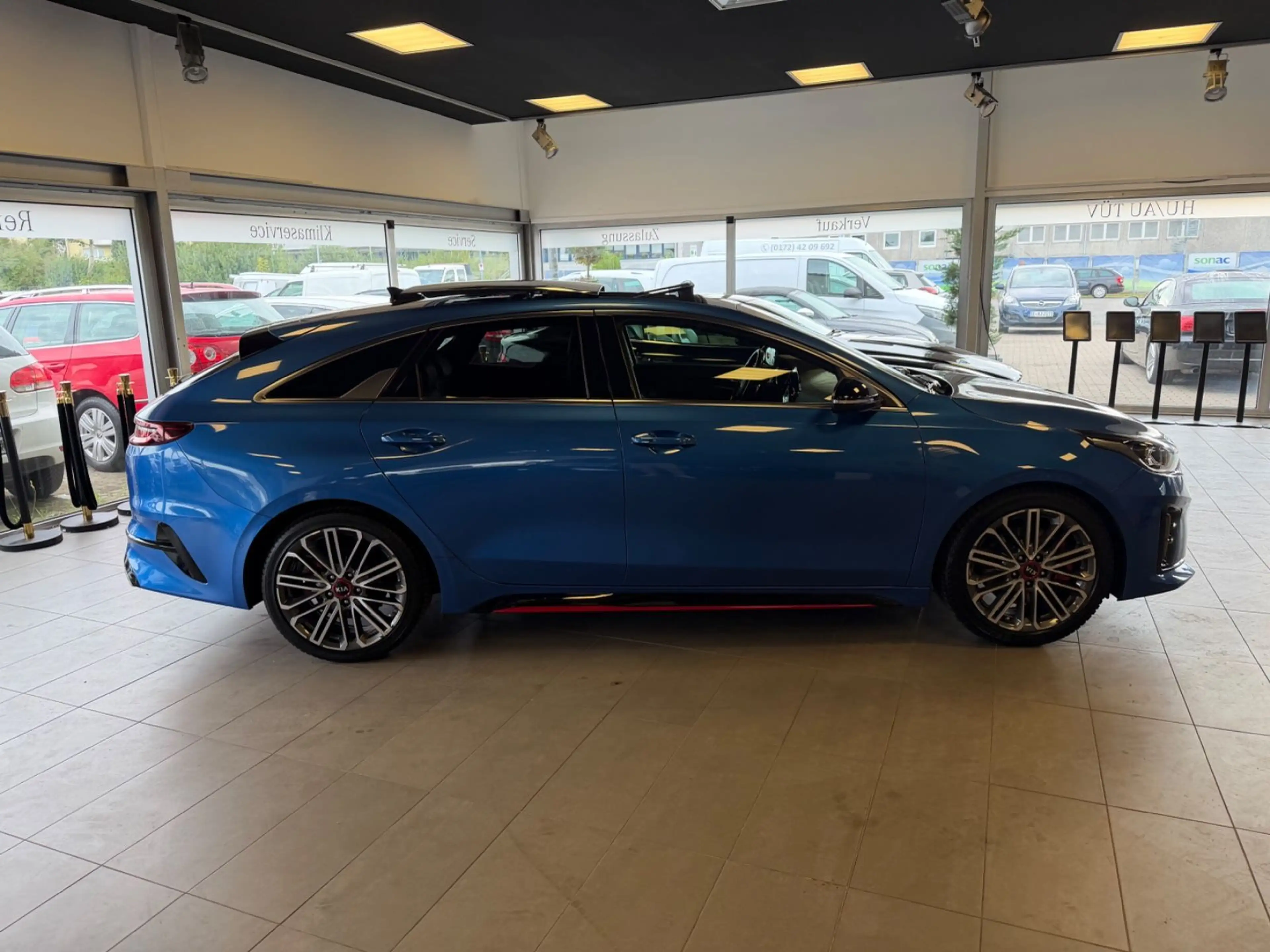 Kia ProCeed / pro_cee'd GT Sport |LED|SHZ|LKH|KAMERA|PANORAMA| — photo 6
