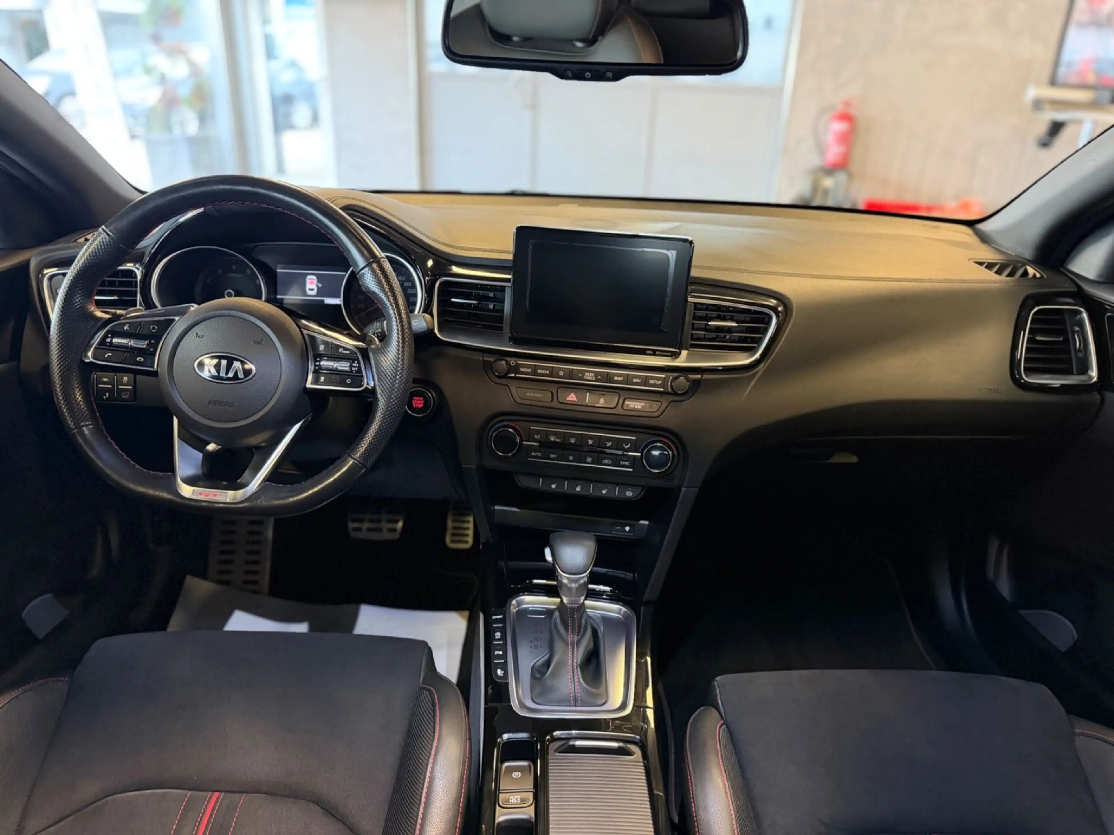 Kia ProCeed / pro_cee'd GT Sport |LED|SHZ|LKH|KAMERA|PANORAMA| — photo 10