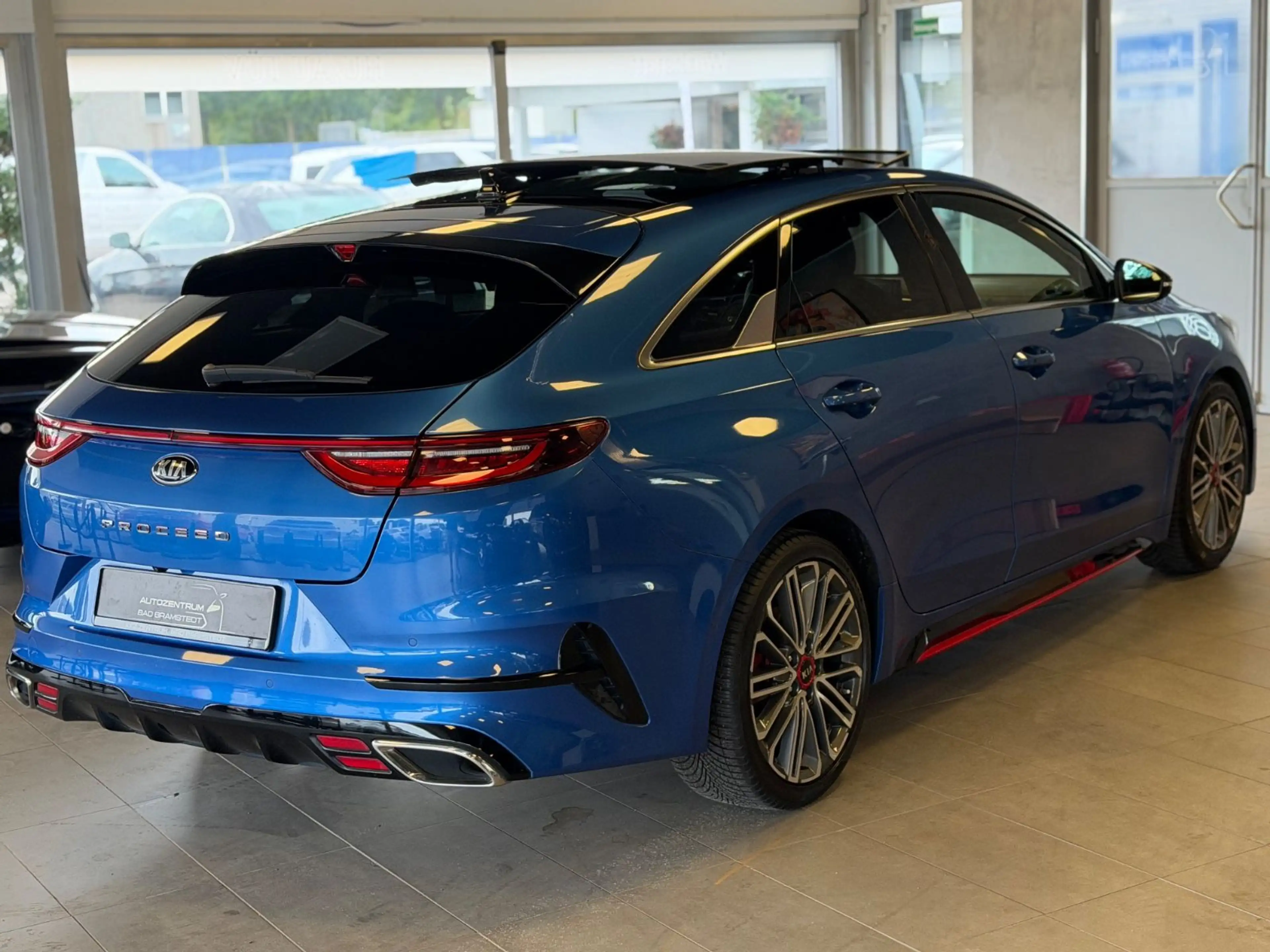 Kia ProCeed / pro_cee'd GT Sport |LED|SHZ|LKH|KAMERA|PANORAMA| — photo 7