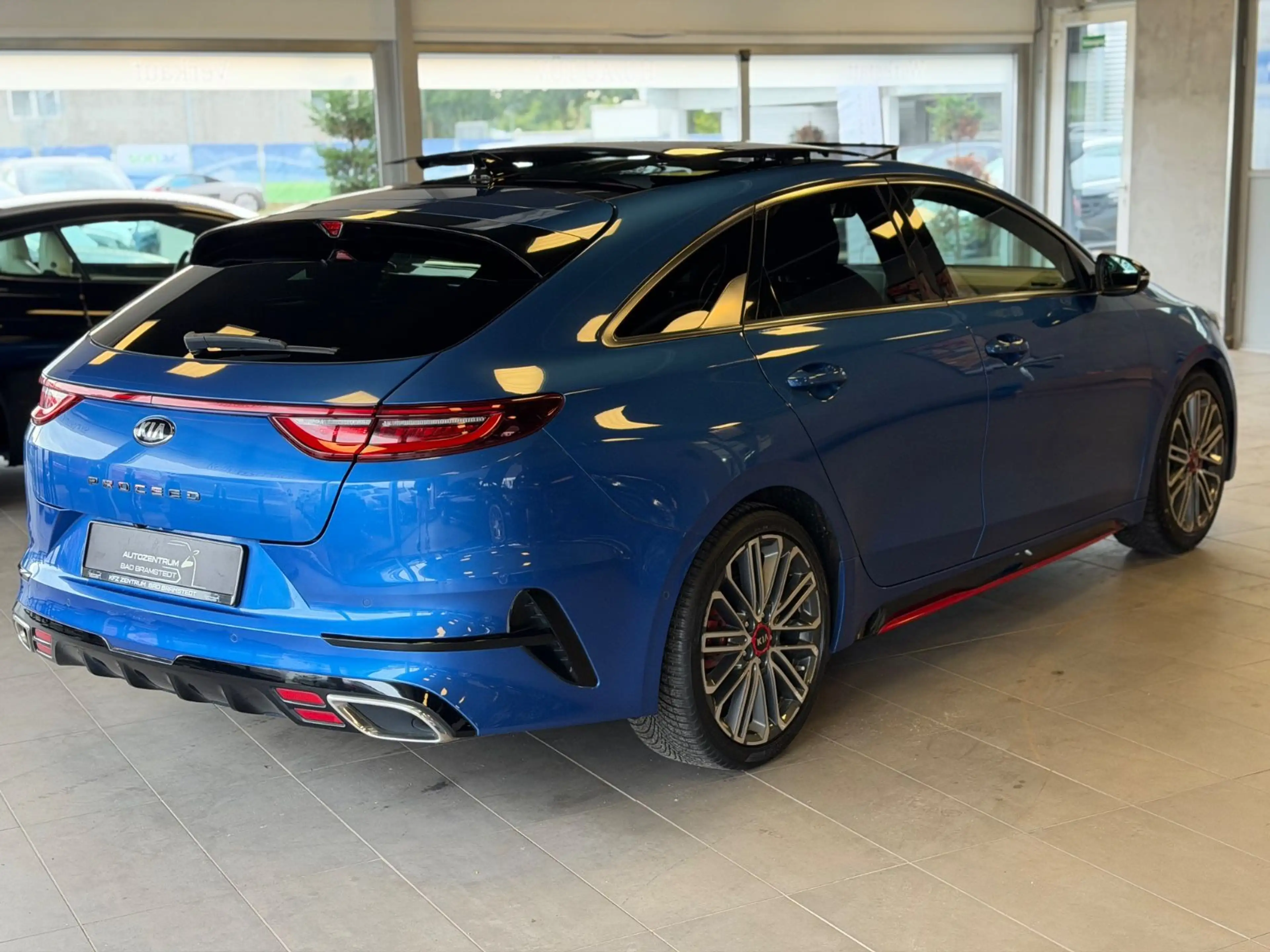 Kia ProCeed / pro_cee'd GT Sport |LED|SHZ|LKH|KAMERA|PANORAMA| — photo 5