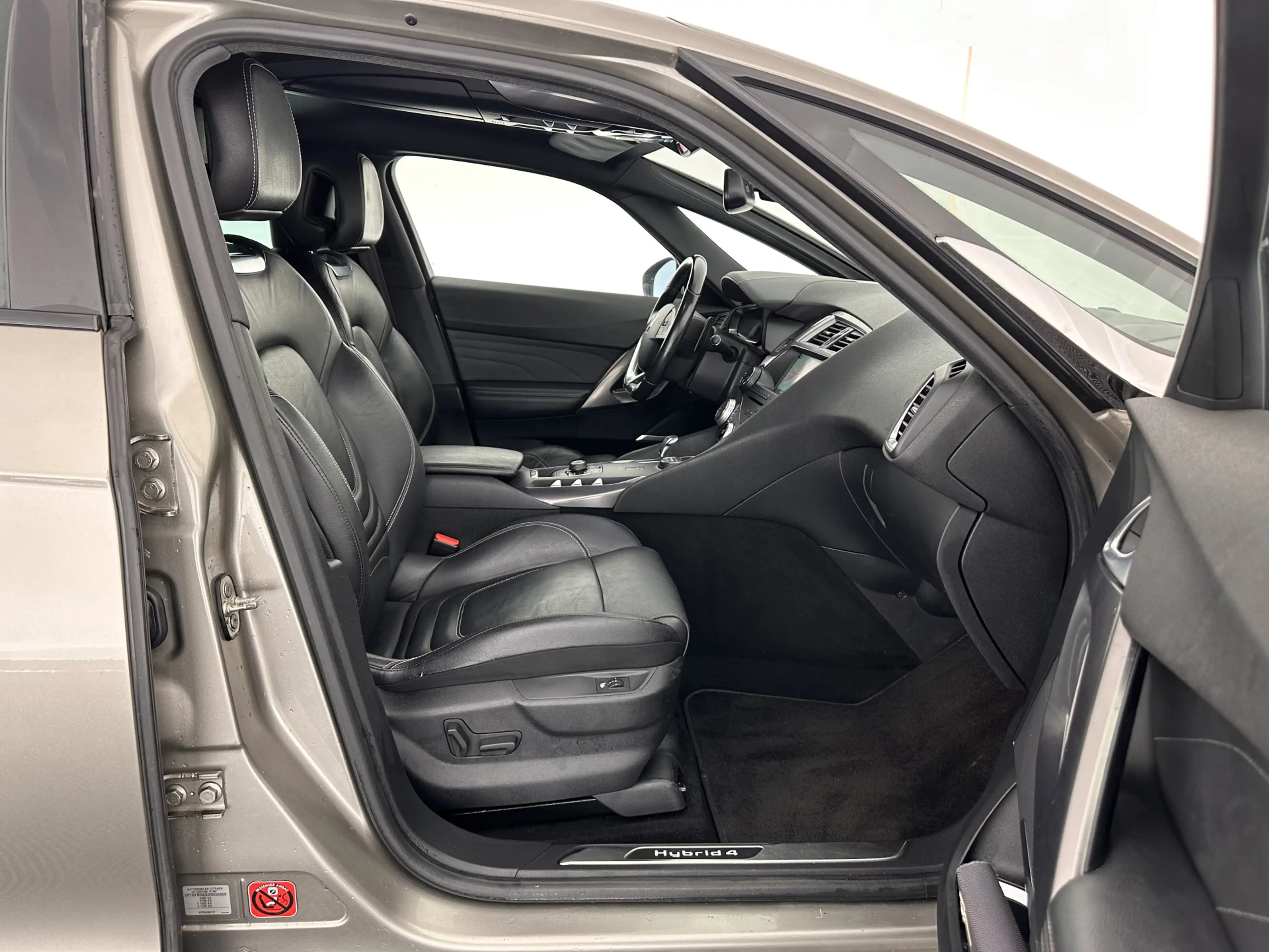 Citroen DS5 2.0 Hybrid4 Business Executive AWD Aut. *PANO | XE — photo 12