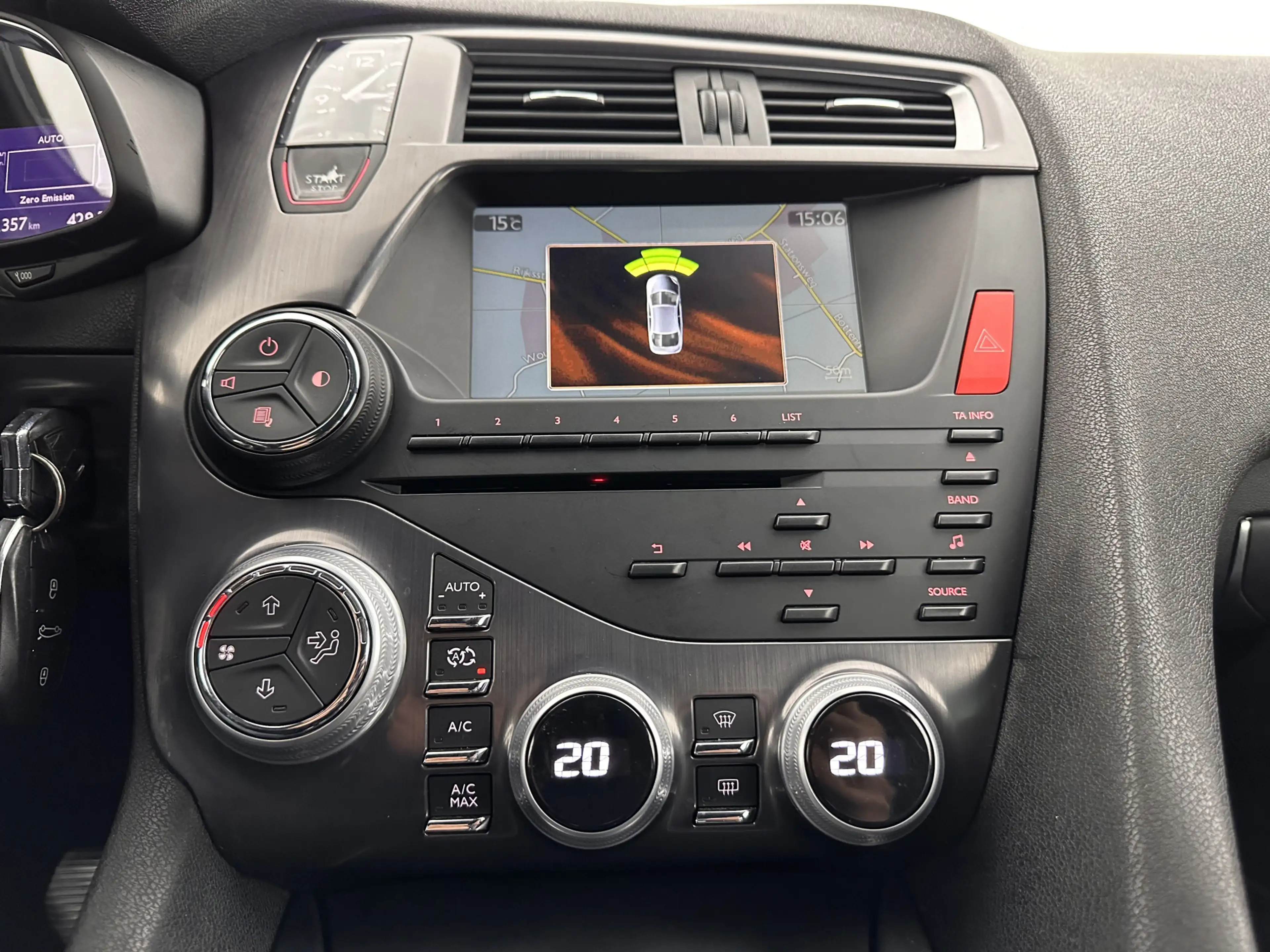 Citroen DS5 2.0 Hybrid4 Business Executive AWD Aut. *PANO | XE — photo 15