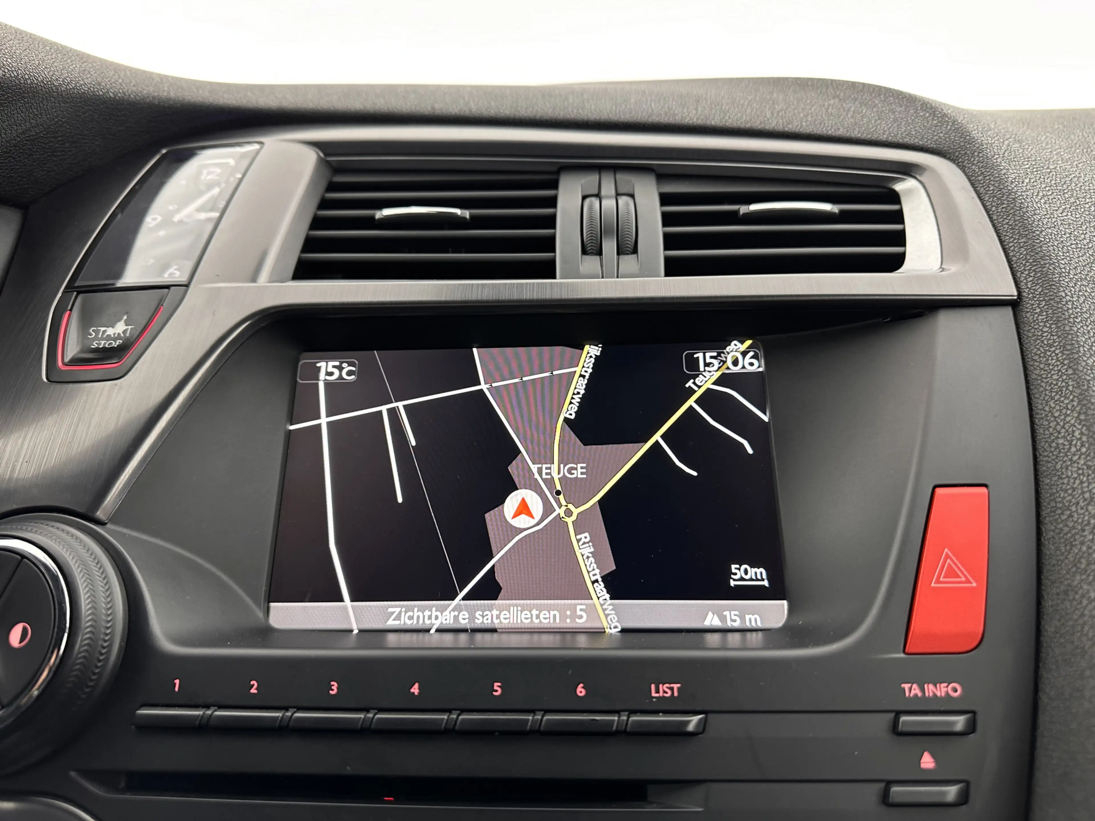 Citroen DS5 2.0 Hybrid4 Business Executive AWD Aut. *PANO | XE — photo 13