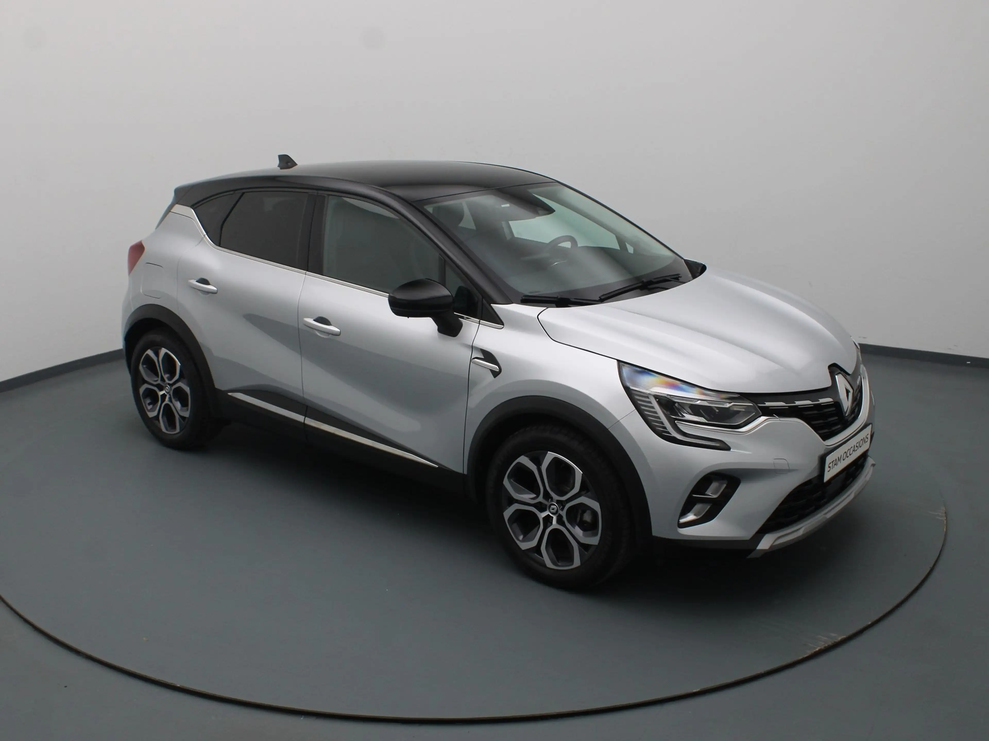 Renault Captur 145pk E-Tech full hybrid techno Camera | Trekhaak — photo 12