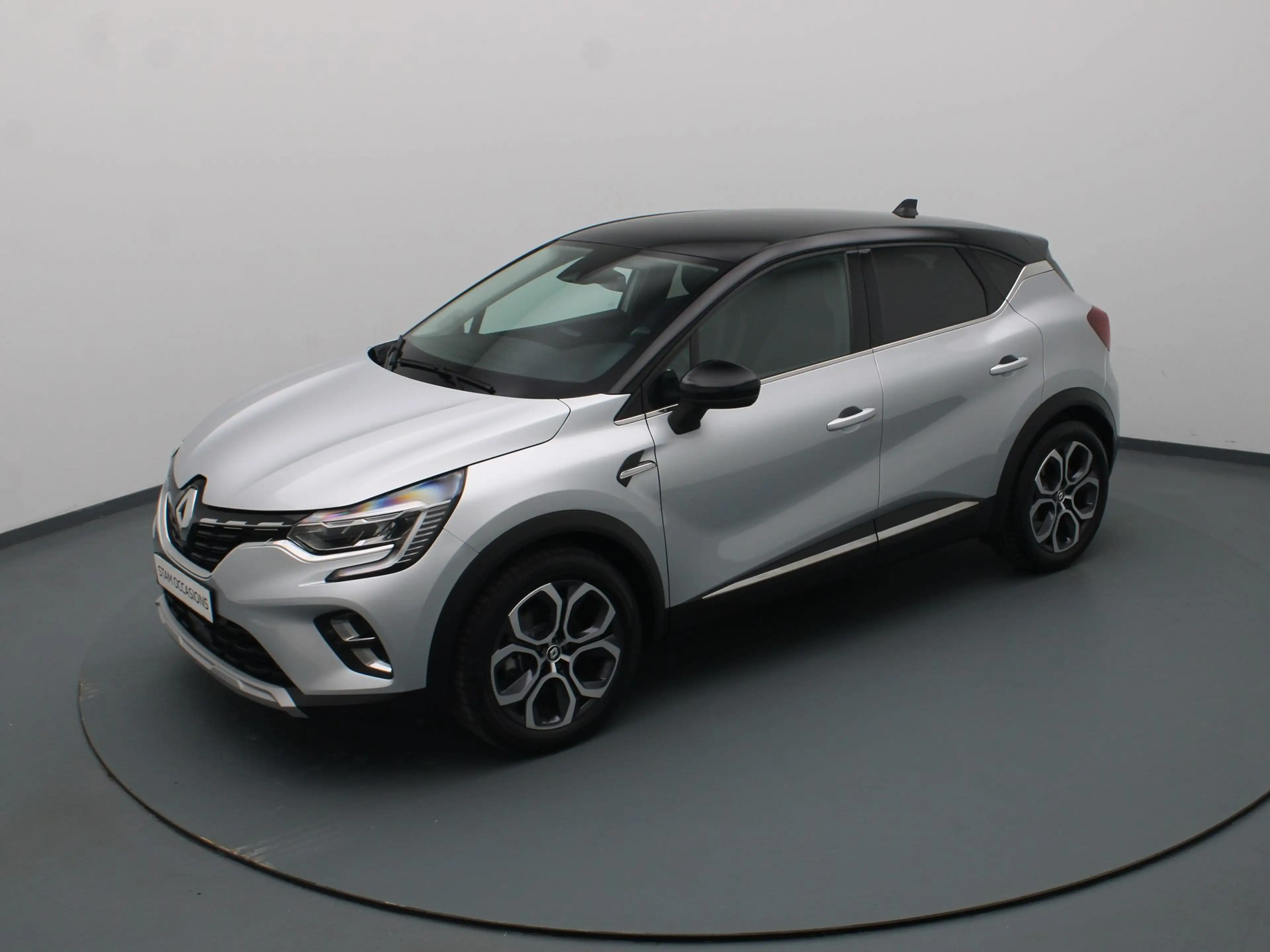 Renault Captur 145pk E-Tech full hybrid techno Camera | Trekhaak — photo 10