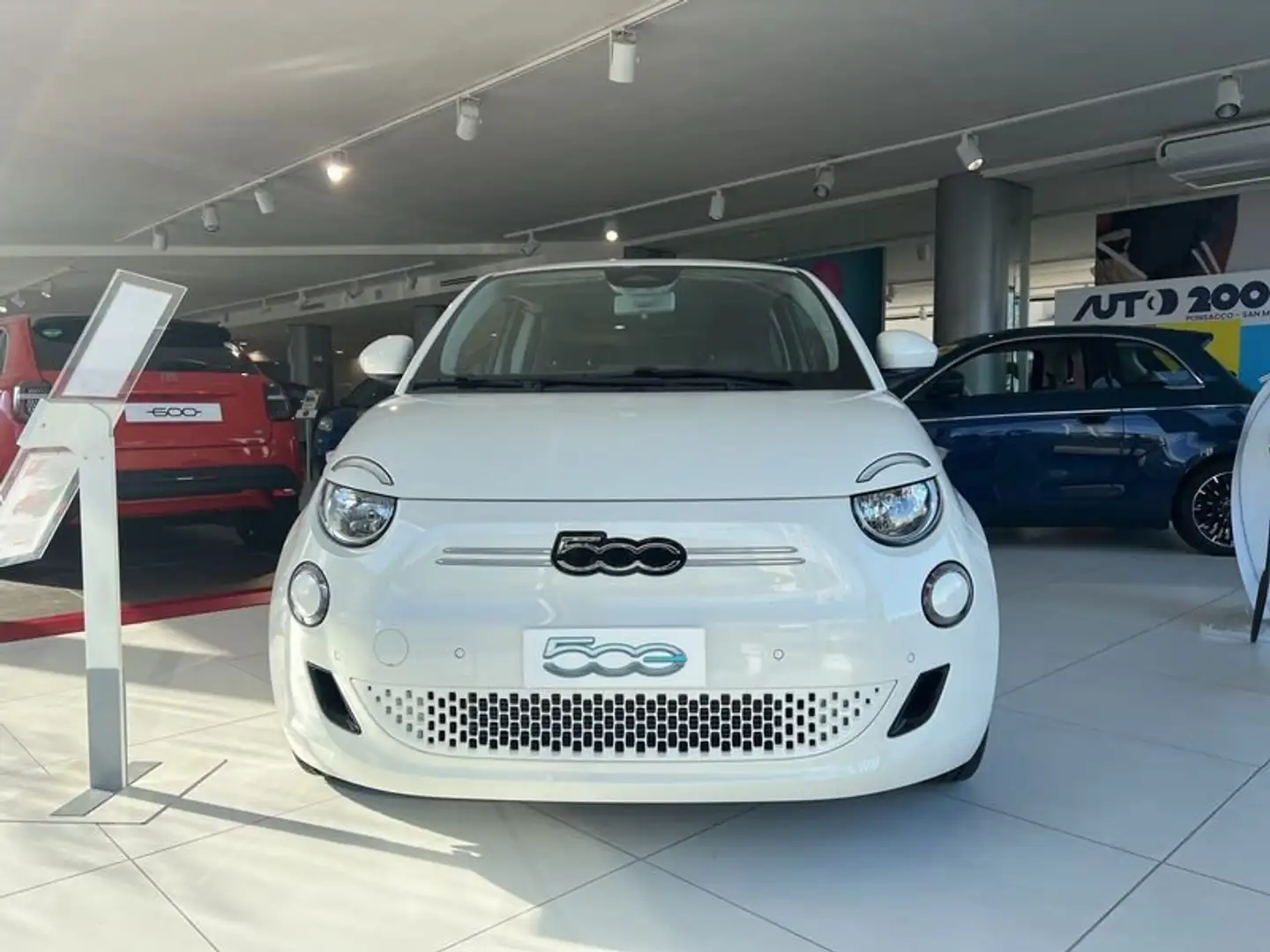 Fiat 500e Icon 3+1 Bianco - 2