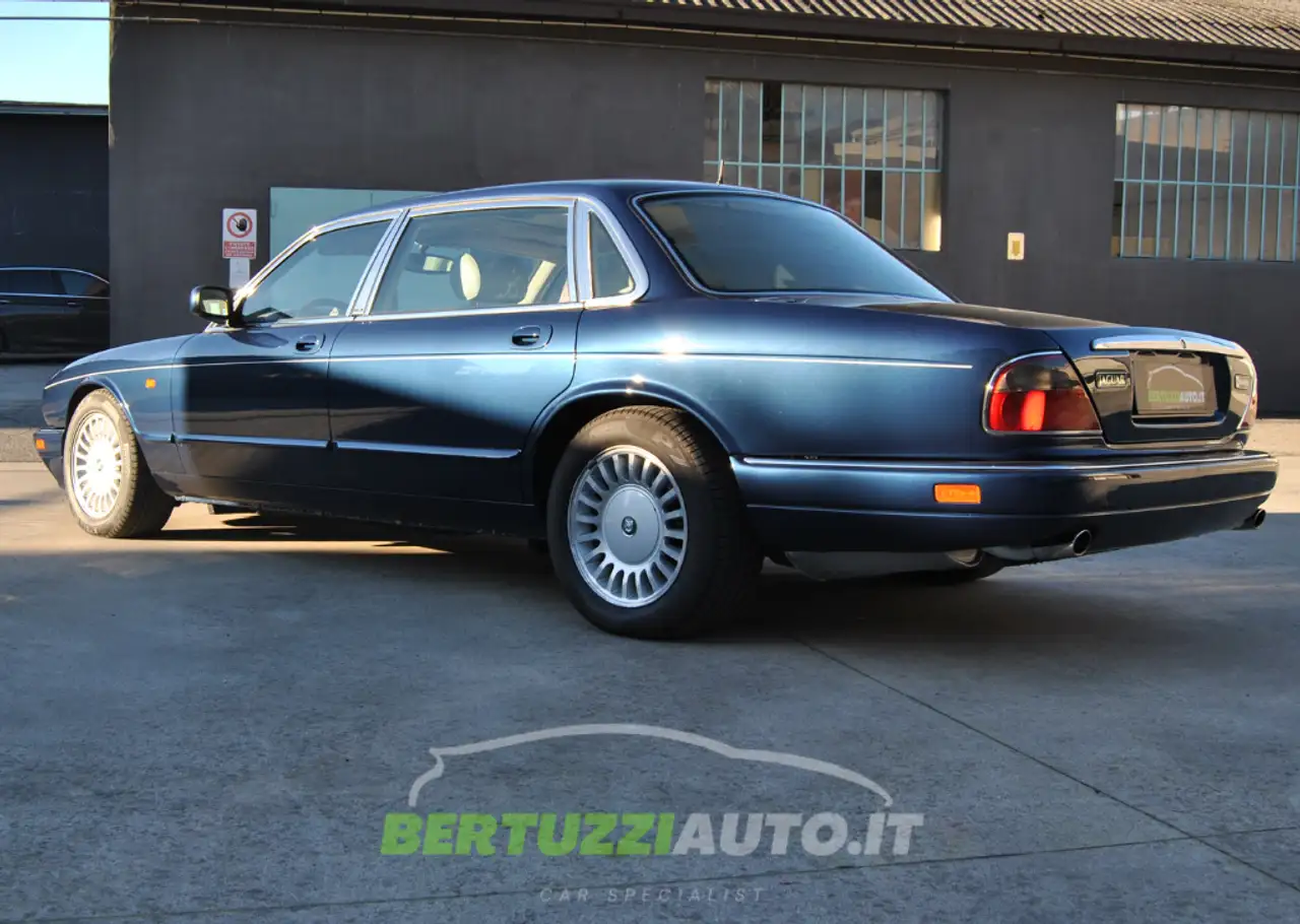 Jaguar Sovereign 5p. XJ SOVER DAIMLER 4.0 LWB CENTURY Automatica, foto 7