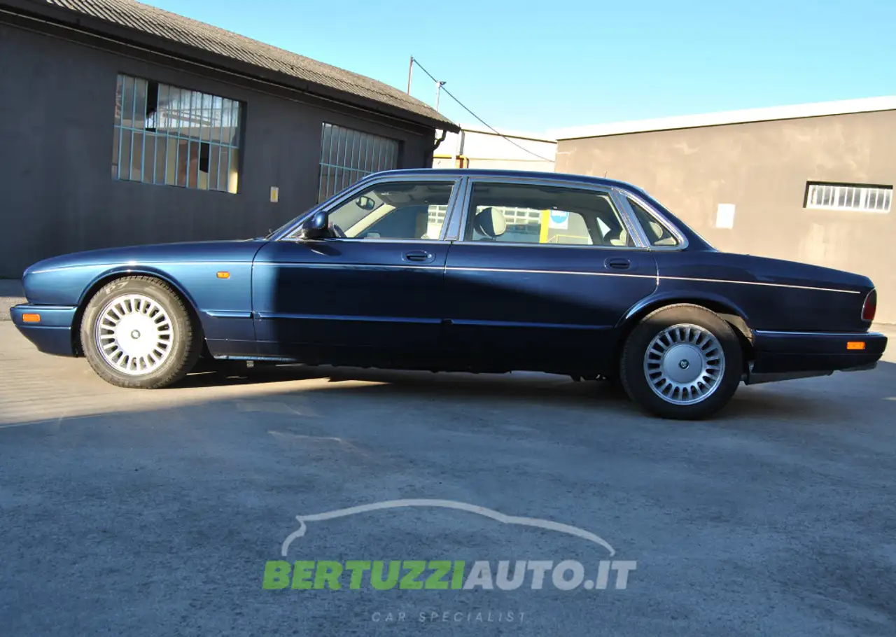 Jaguar Sovereign 5p. XJ SOVER DAIMLER 4.0 LWB CENTURY Automatica, foto 8