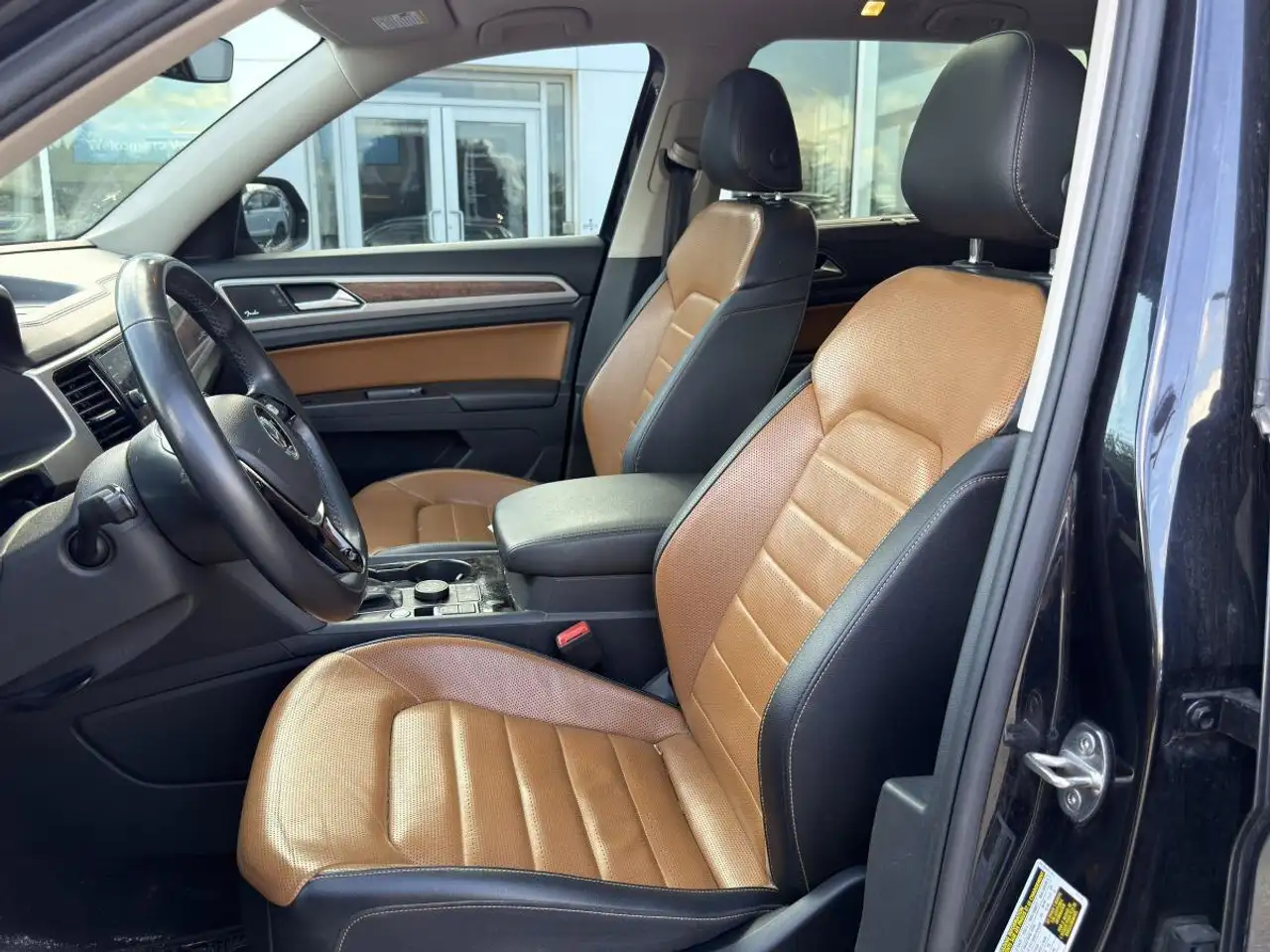 Volkswagen Atlas снимка Volkswagen Atlas