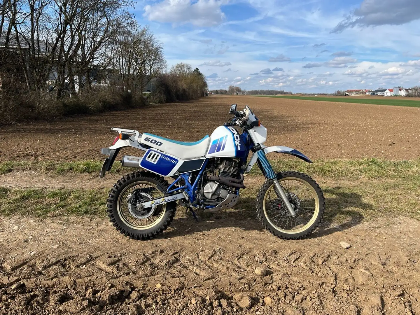 Suzuki DR 600 Dakar DR 600 SU RU Alb - 1