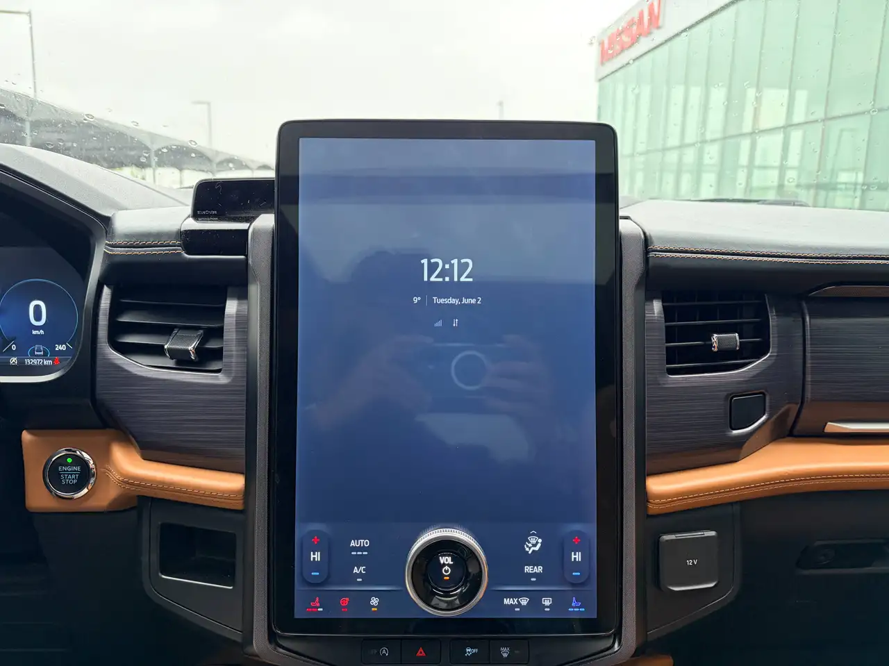 Ford Expedition снимка Ford Expedition