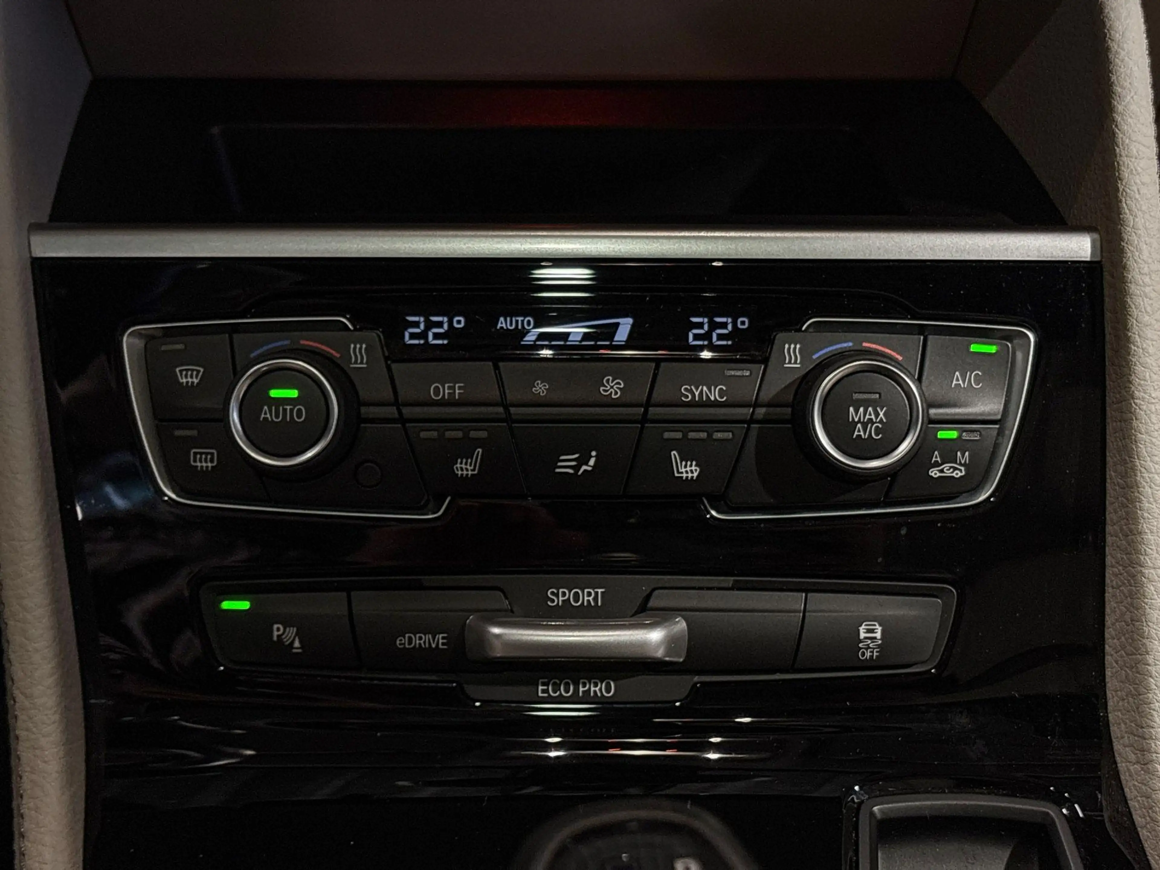 BMW 225 2 Serie Active Tourer 225xe iPerformance Business — photo 14