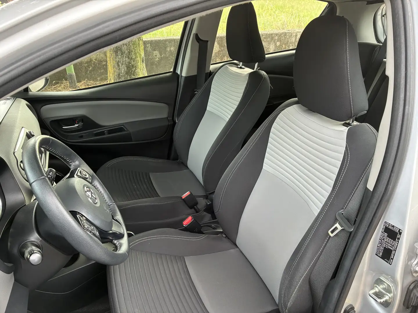 Toyota Yaris 5p 1.5h Active - 2