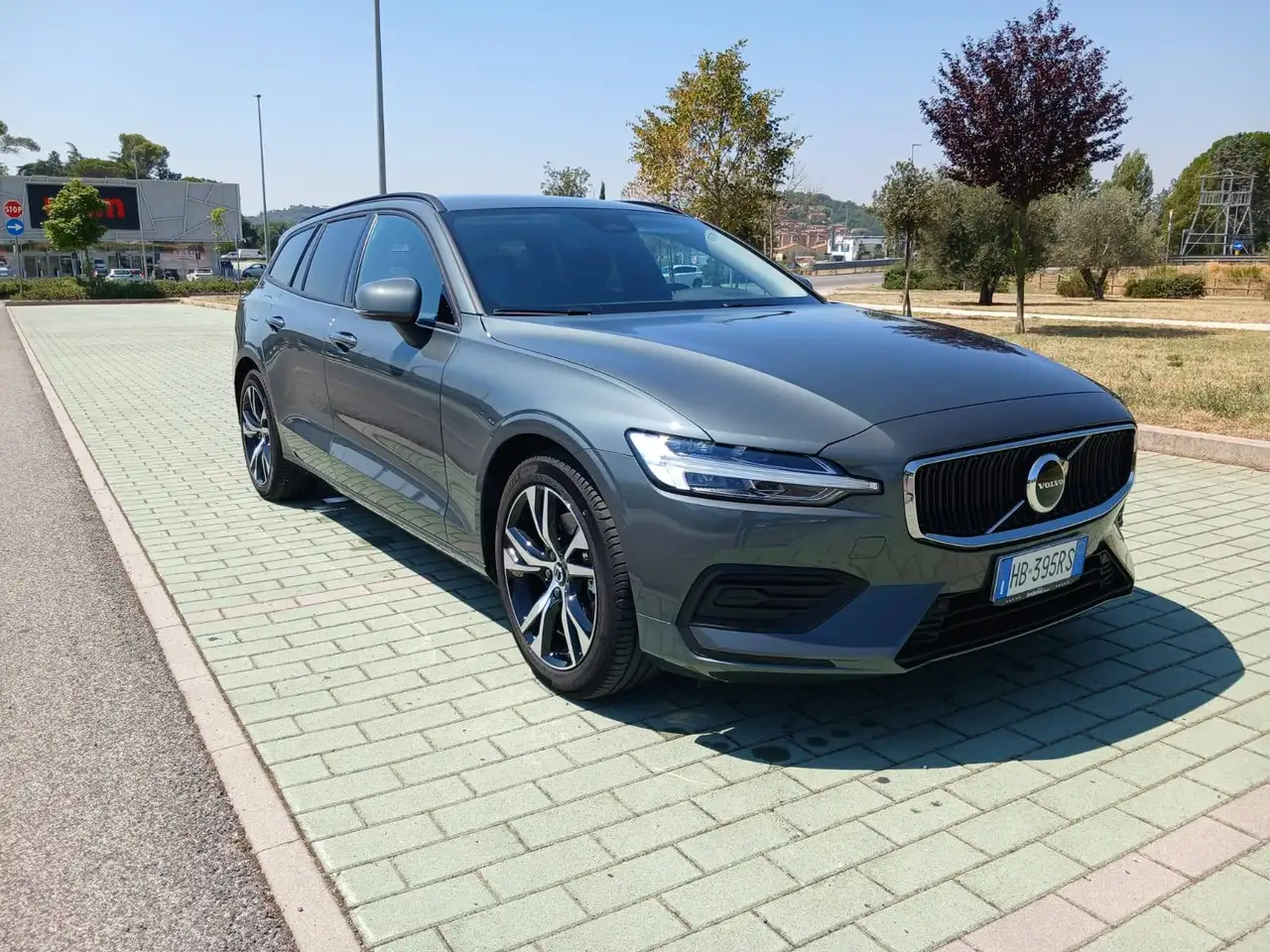 Volvo V60 2026
