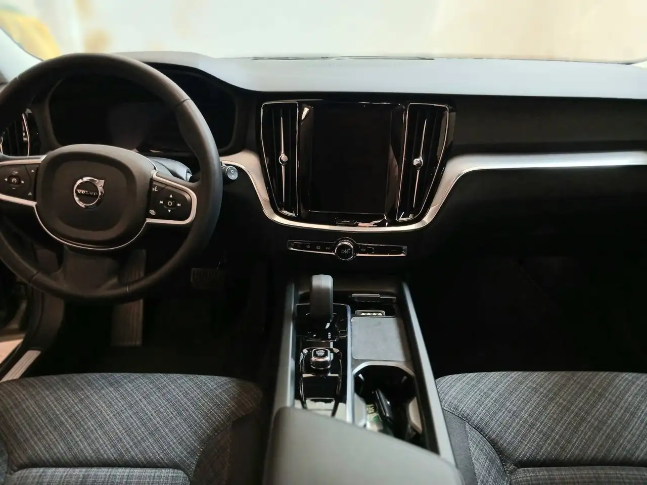 Volvo V60 2026