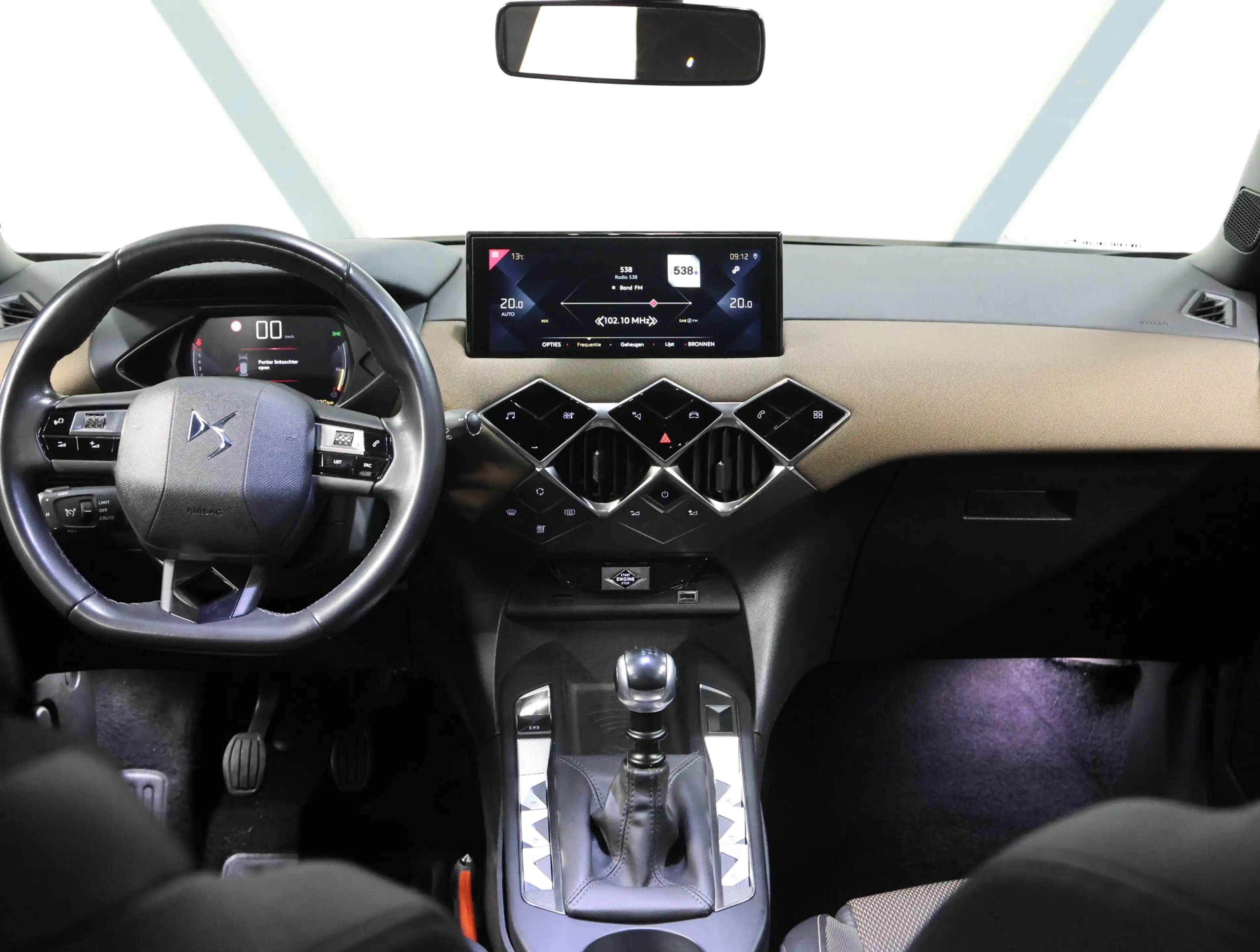DS Automobiles DS 3 Crossback 1.2 100PK Business | AppleCarPlay/AndroidAuto | Ar — photo 13