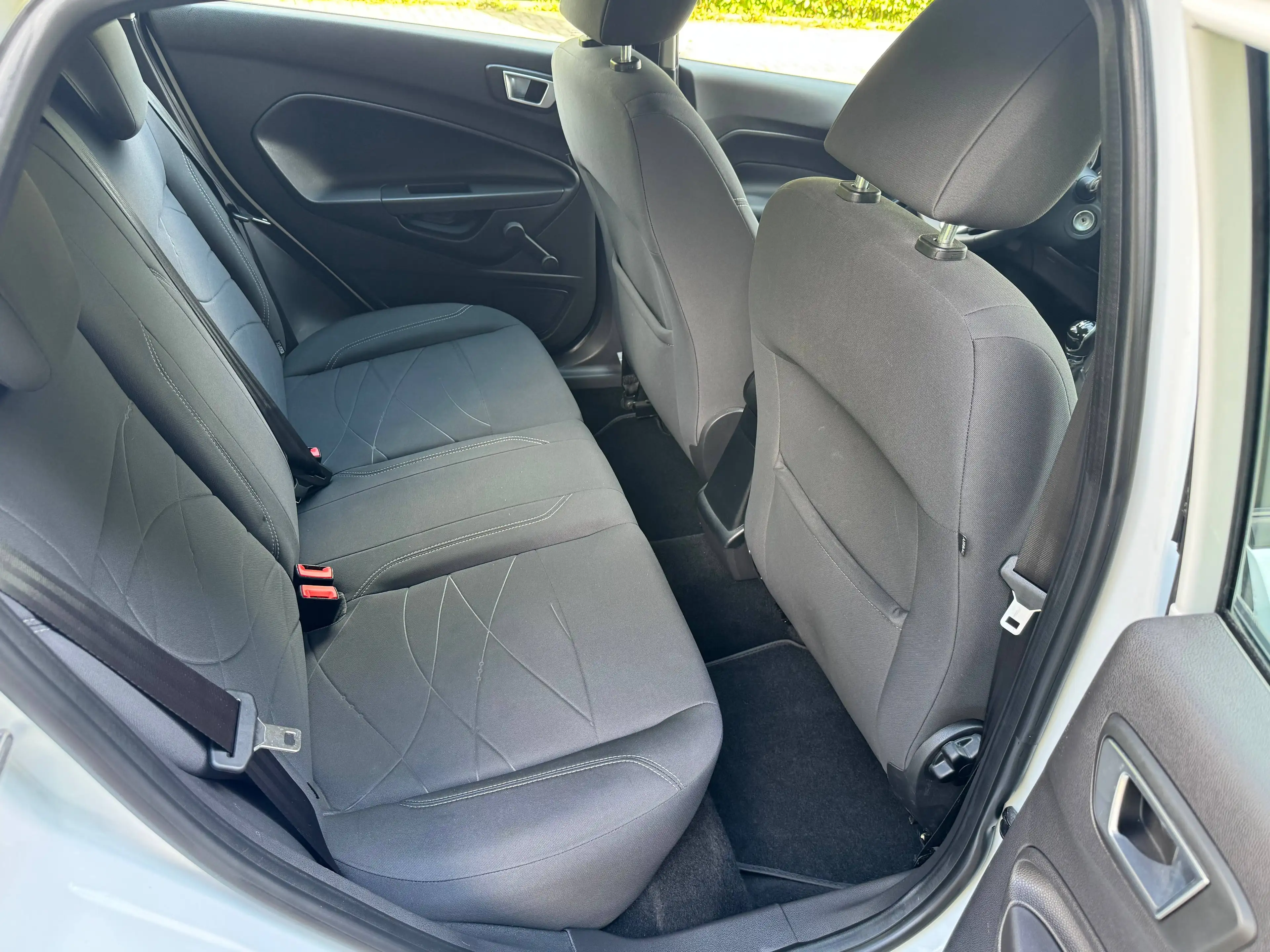Ford Fiesta Trend. Zahnriemen ist Gewechselt. Am 10.2024.bei km .81.020 — photo 6