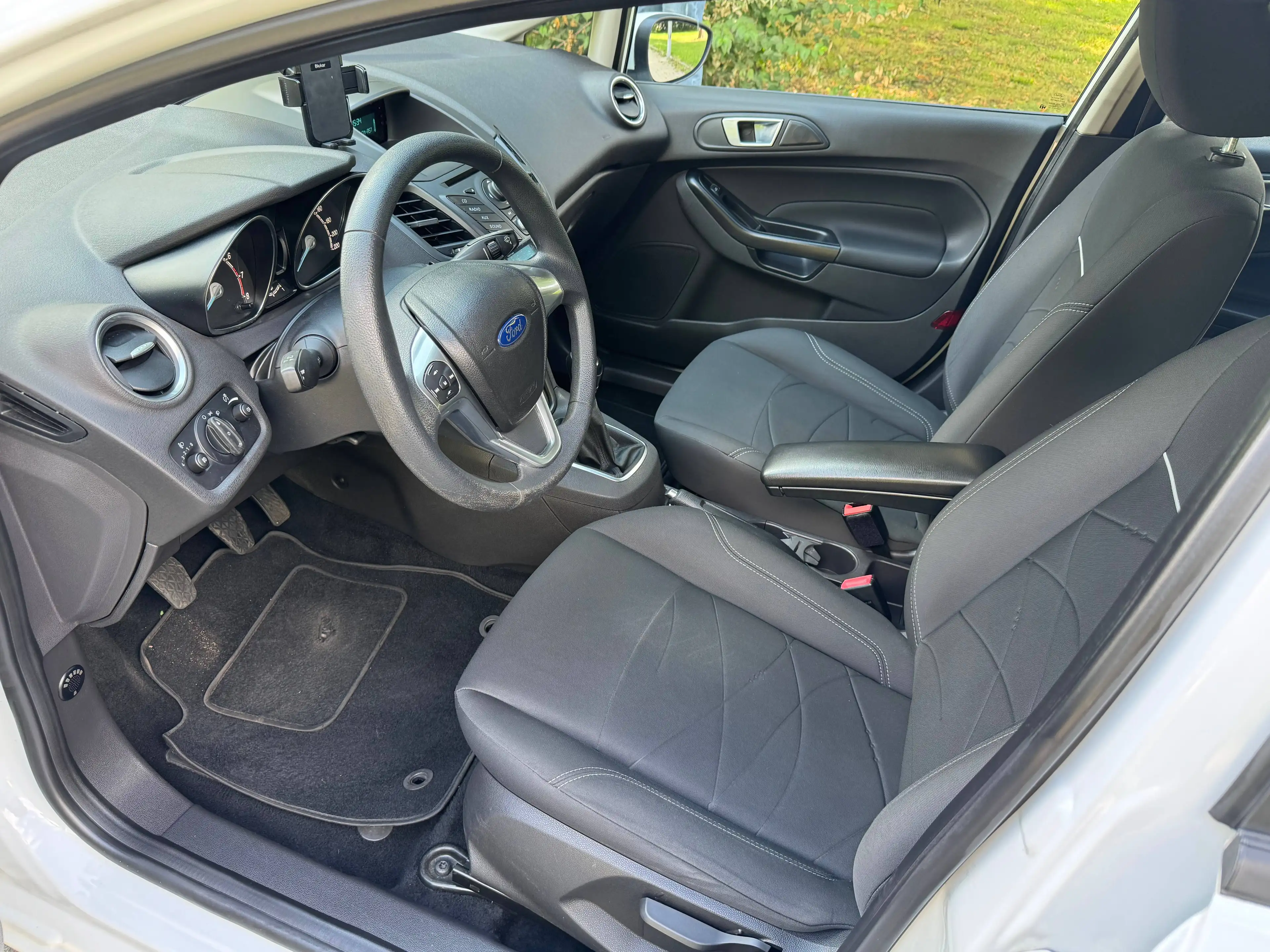 Ford Fiesta Trend. Zahnriemen ist Gewechselt. Am 10.2024.bei km .81.020 — photo 9